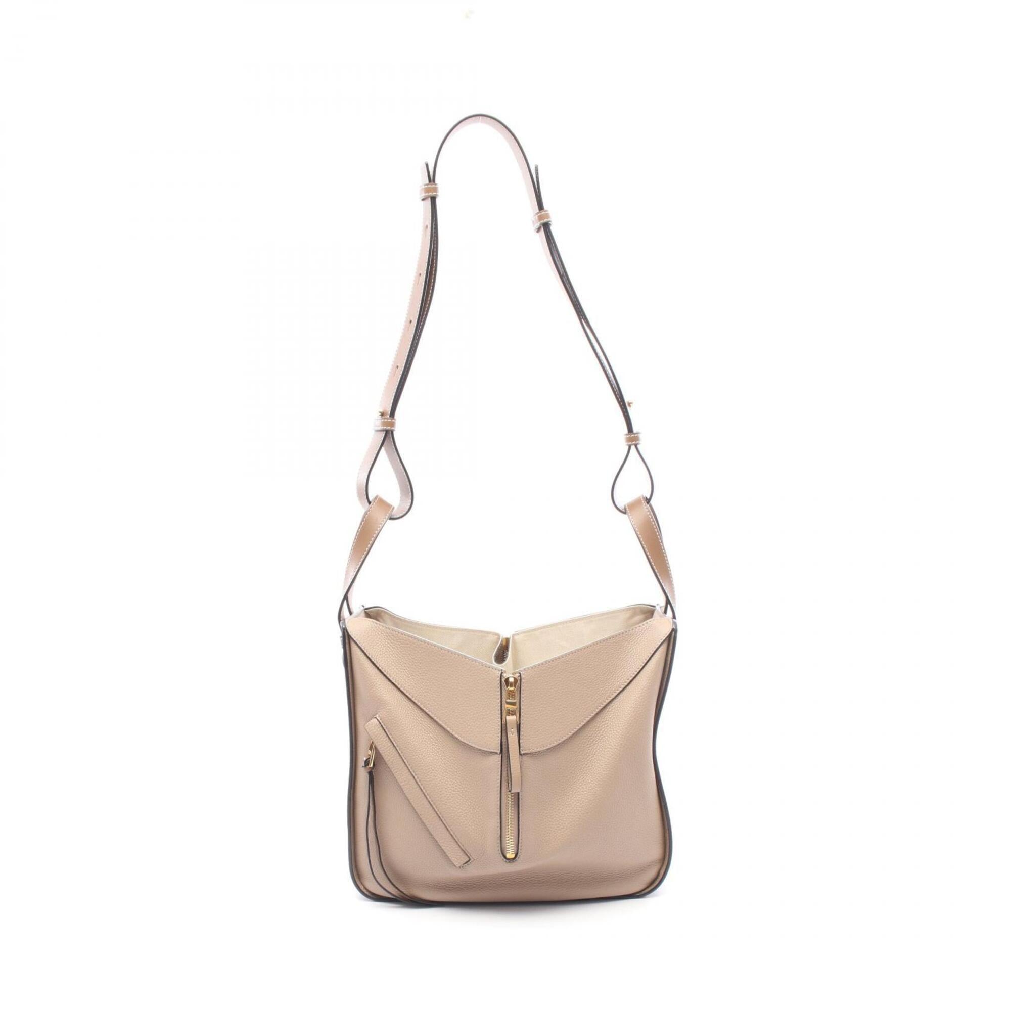 Loewe Beige Leather Handbag (Pre-Owned)