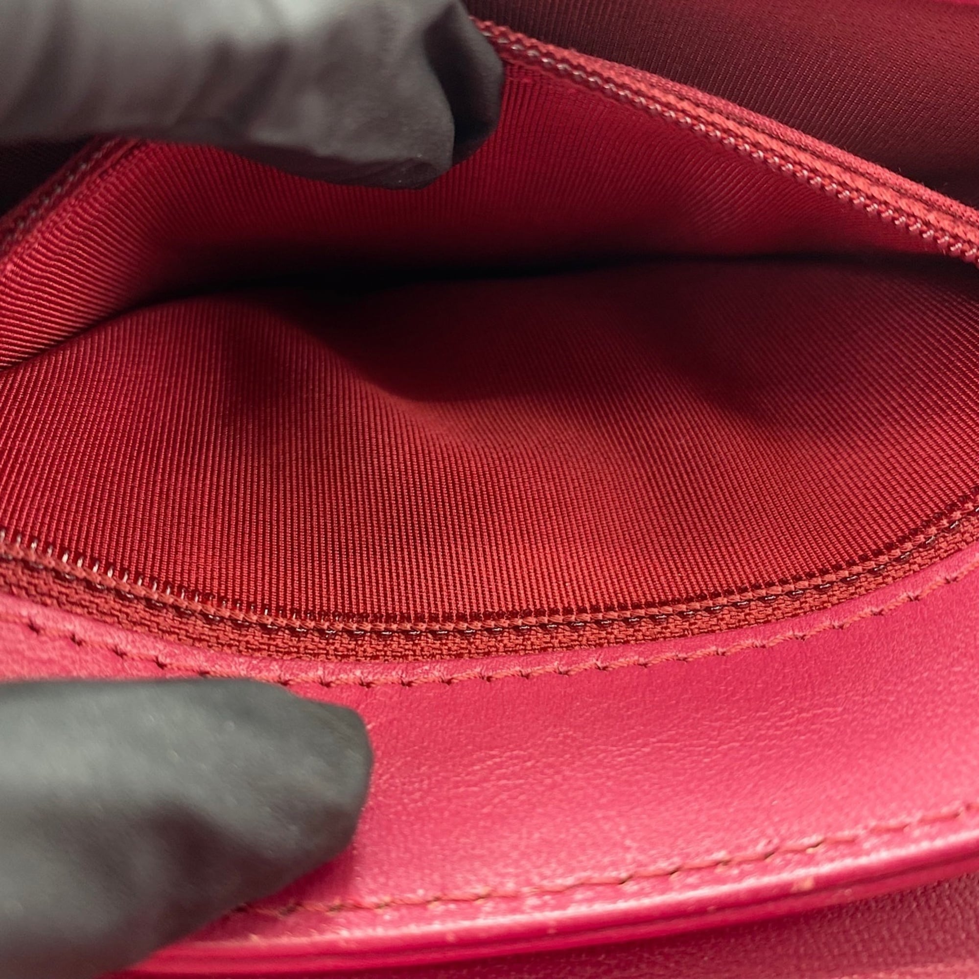 Chanel Matelasse Pink Shoulder Bag (Pre-Owned)