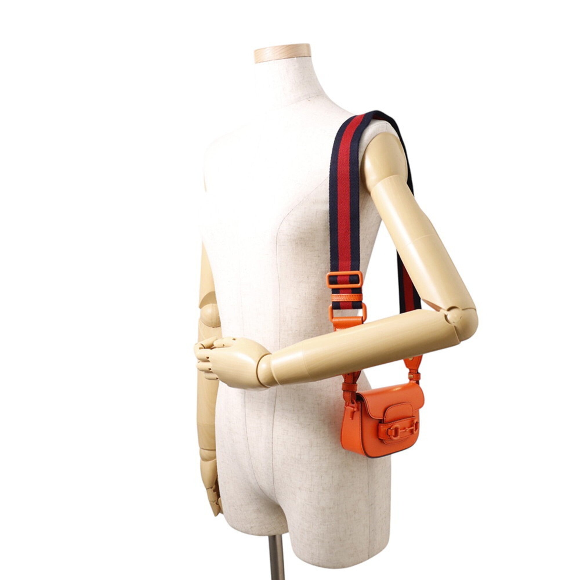 Gucci Horsebit Orange Leather Shoulder Bag (Pre-Owned)