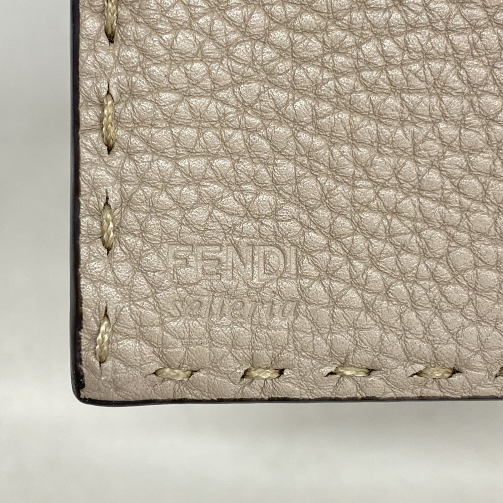Fendi Beige Leather Long Wallet (Bi-Fold) (Pre-Owned)
