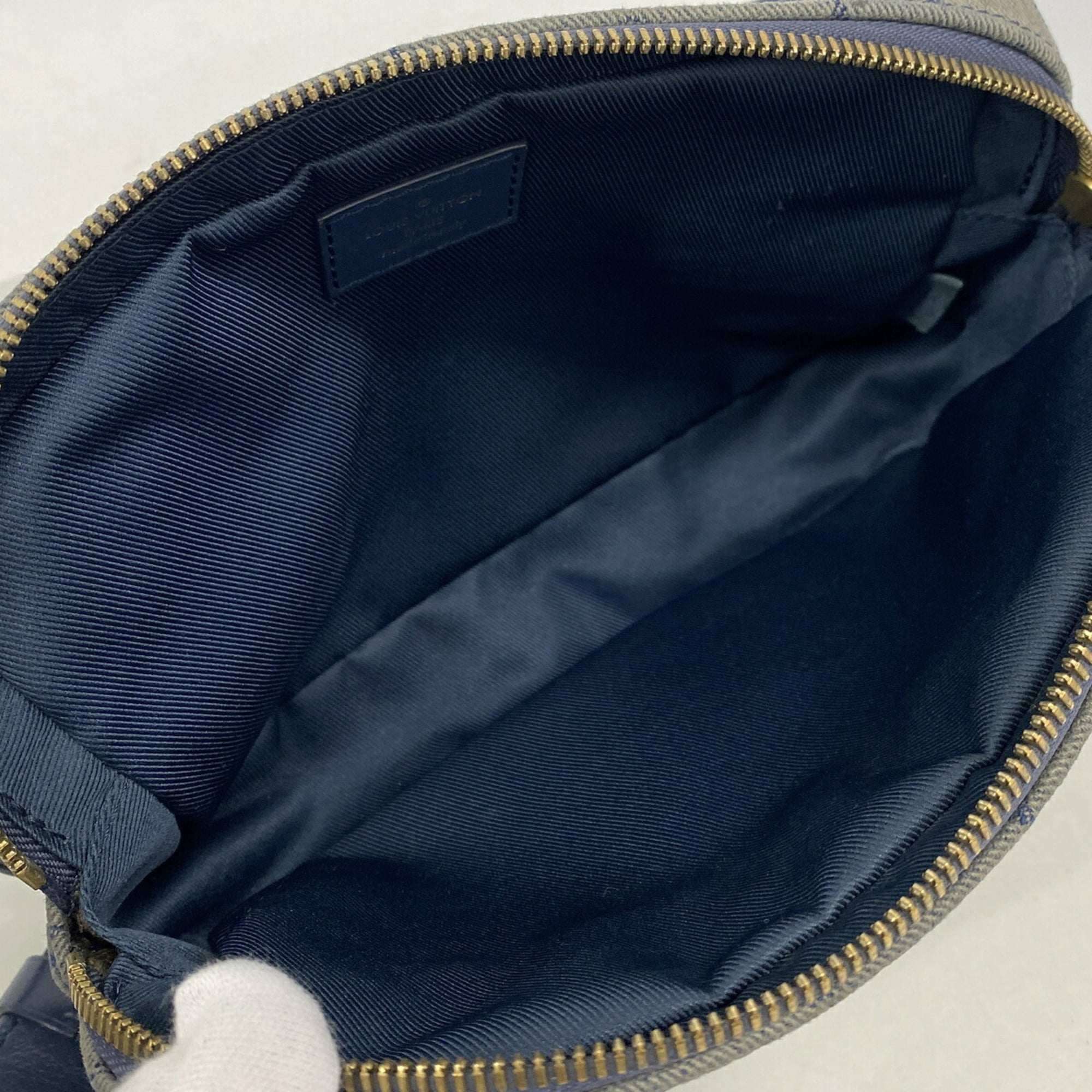 Louis Vuitton Navy Sling Bag (Pre-Owned)
