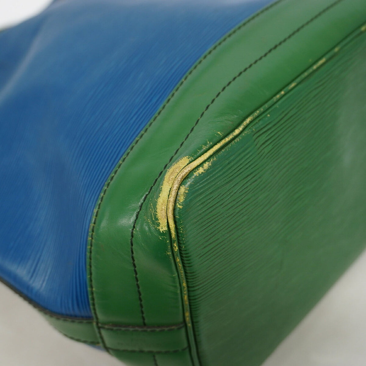 Louis Vuitton Borneo Green Toledo Blue Shoulder Bag (Pre-Owned)