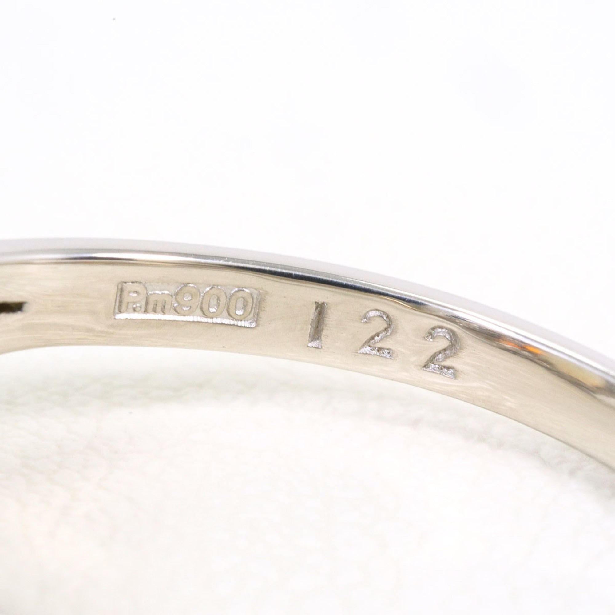 Unbranded Platinum Platinum 900 Band Ring (Pre-Owned)