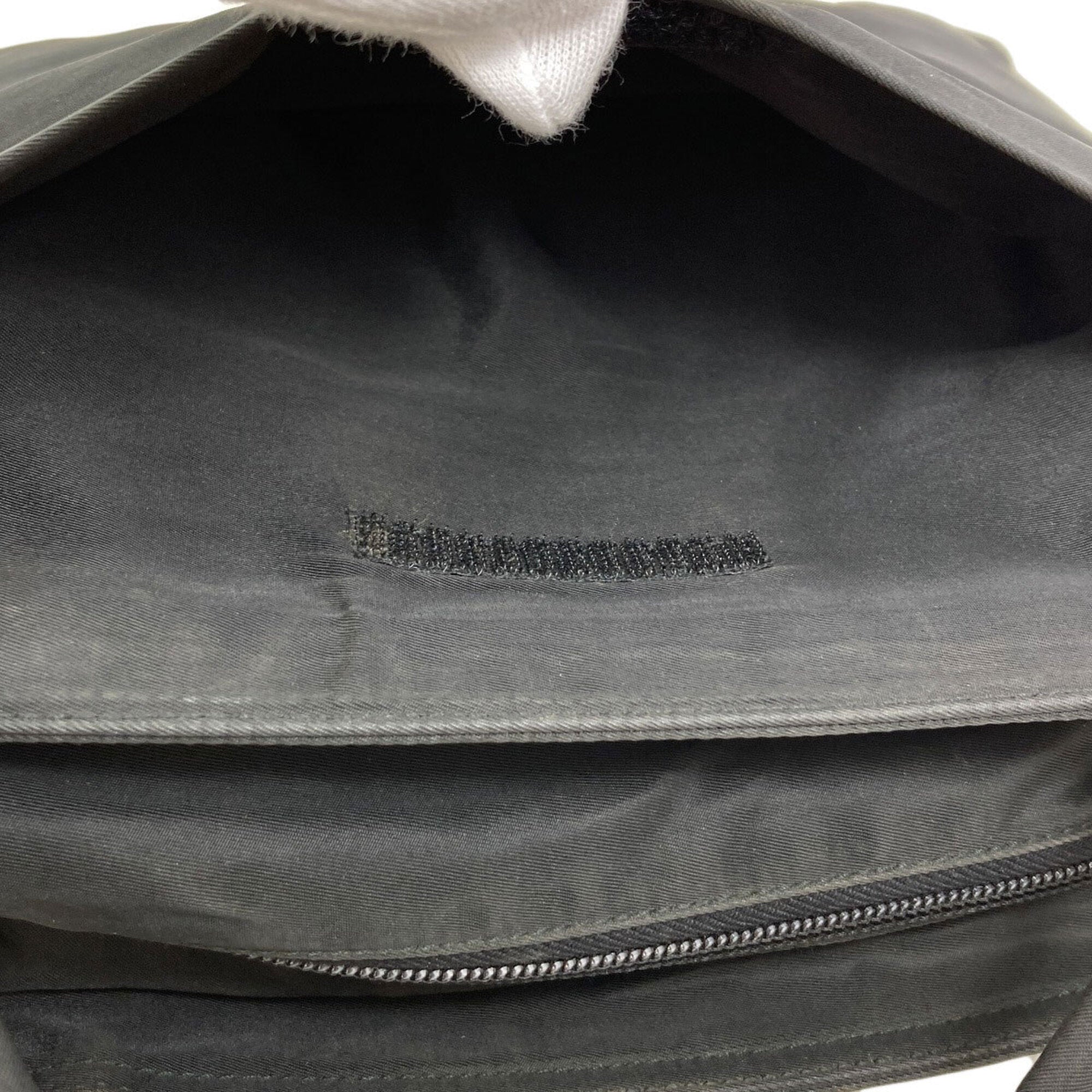 Prada Black Nylon Tote Bag (Pre-Owned)