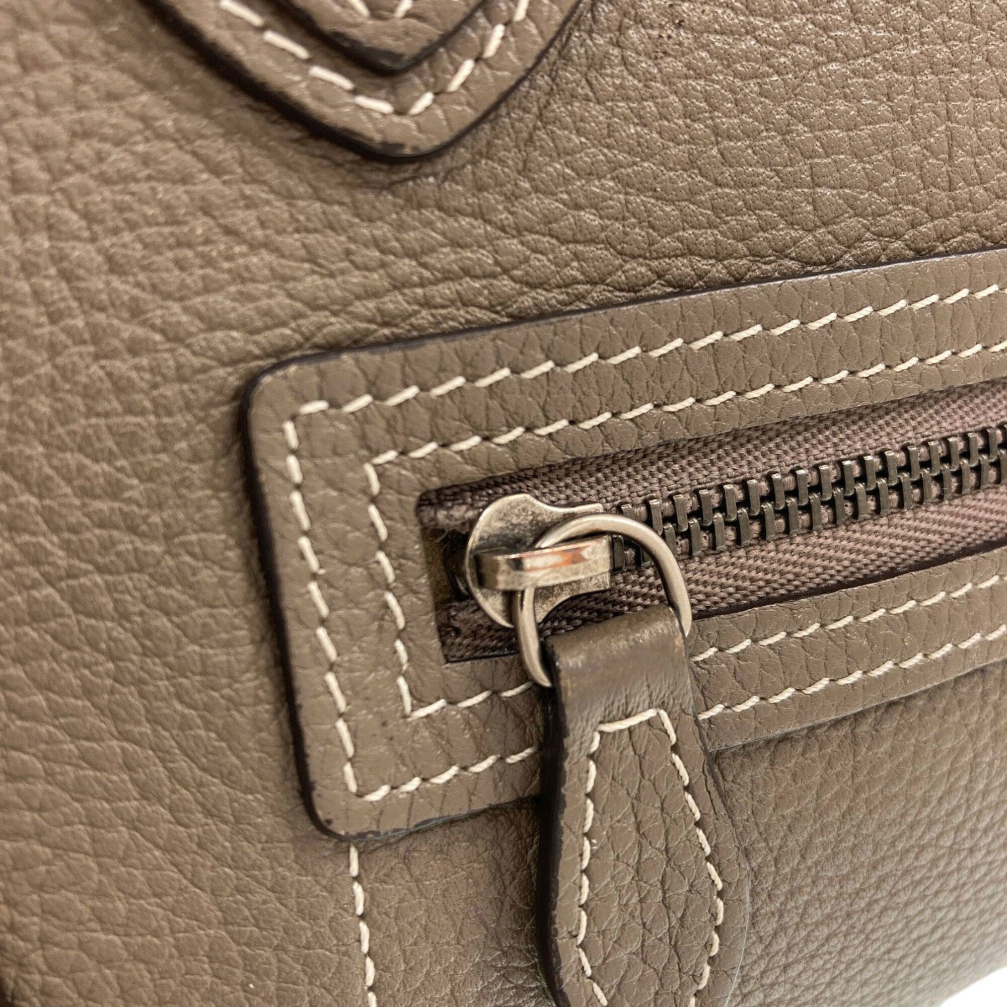 Celine Grayish Leather Handbag (Pre-Owned)