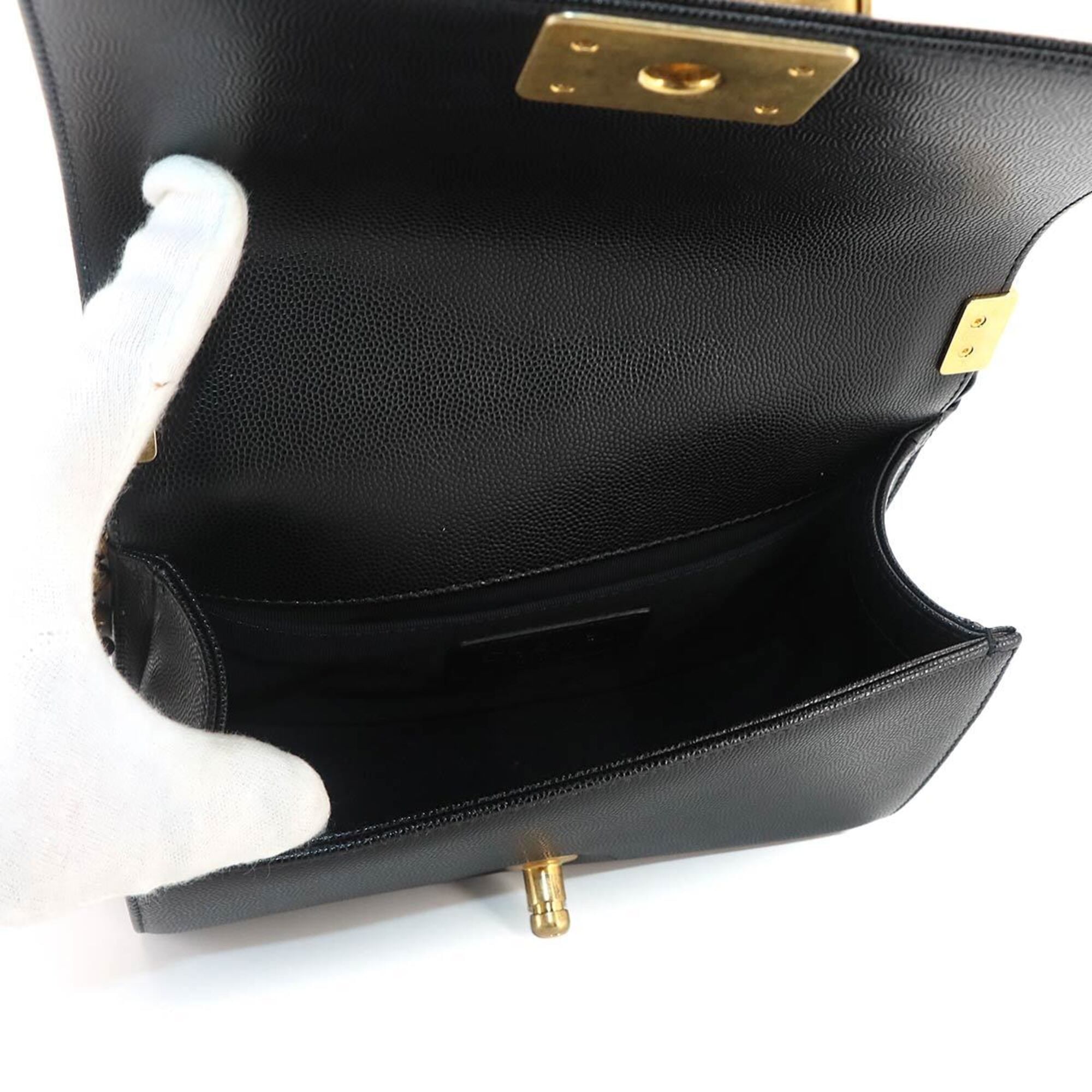 Chanel Black Grained Calfskin Handbag Shoulder Bag (Pre-Owned)
