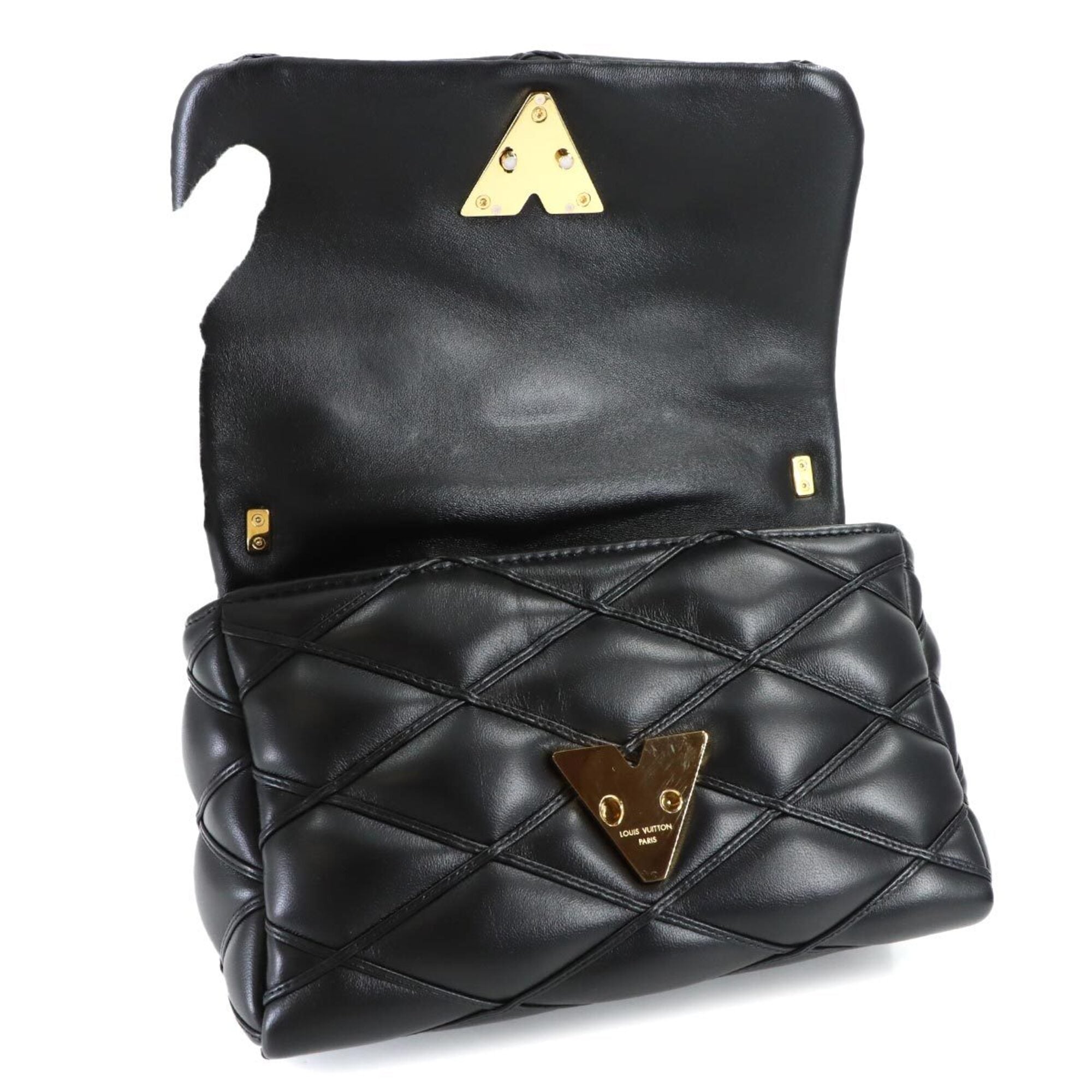 Louis Vuitton Noir Leather Handbag Shoulder Bag (Pre-Owned)