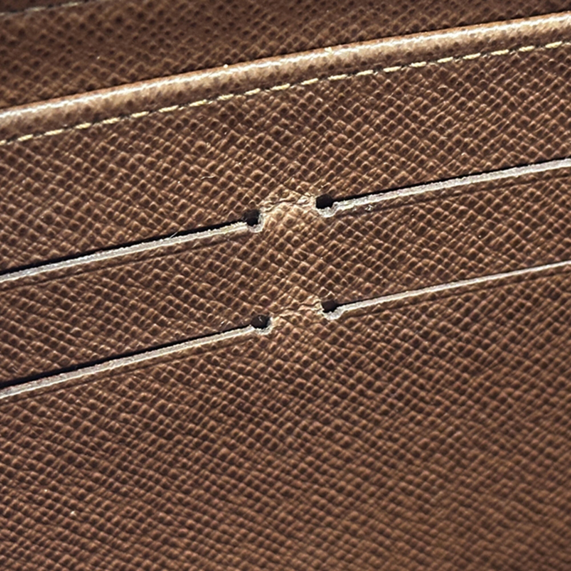 Louis Vuitton Brown Monogram Canvas Long Wallet (Bi-Fold) (Pre-Owned)