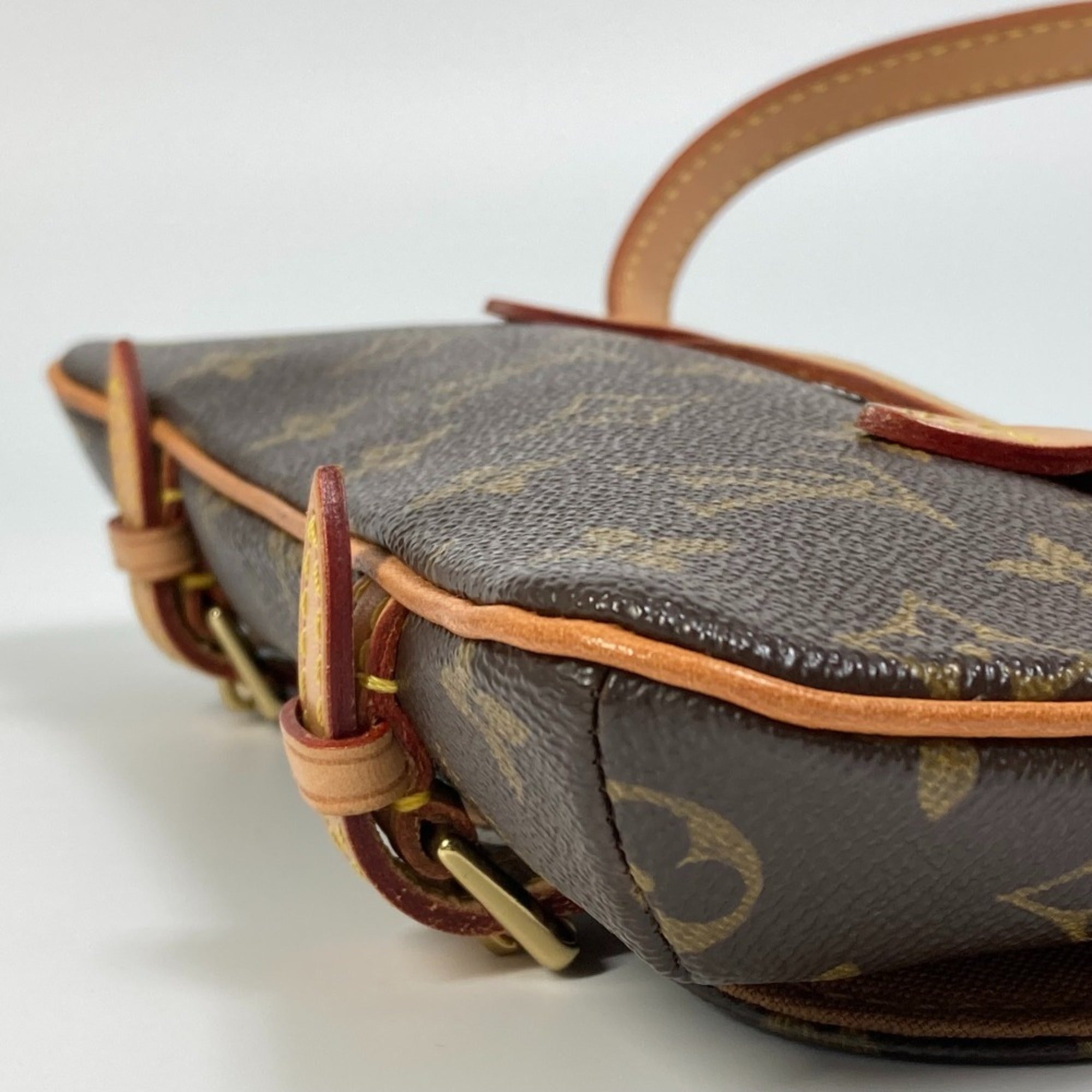 Louis Vuitton Monogram Brown Monogram Fanny Pack Pochette (Pre-Owned)
