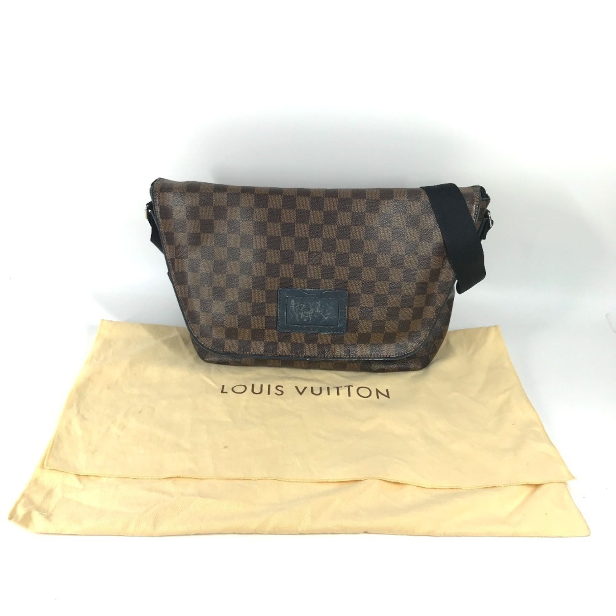 Louis Vuitton Brown Navy Damier Canvas Messenger Bag Shoulder Bag (Pre-Owned)