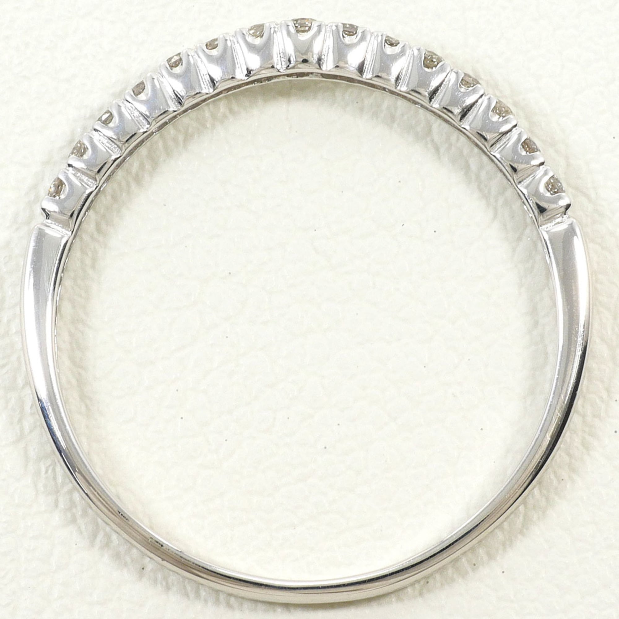 Unbranded White Gold White Gold (10K) Band Ring (Pre-Owned)