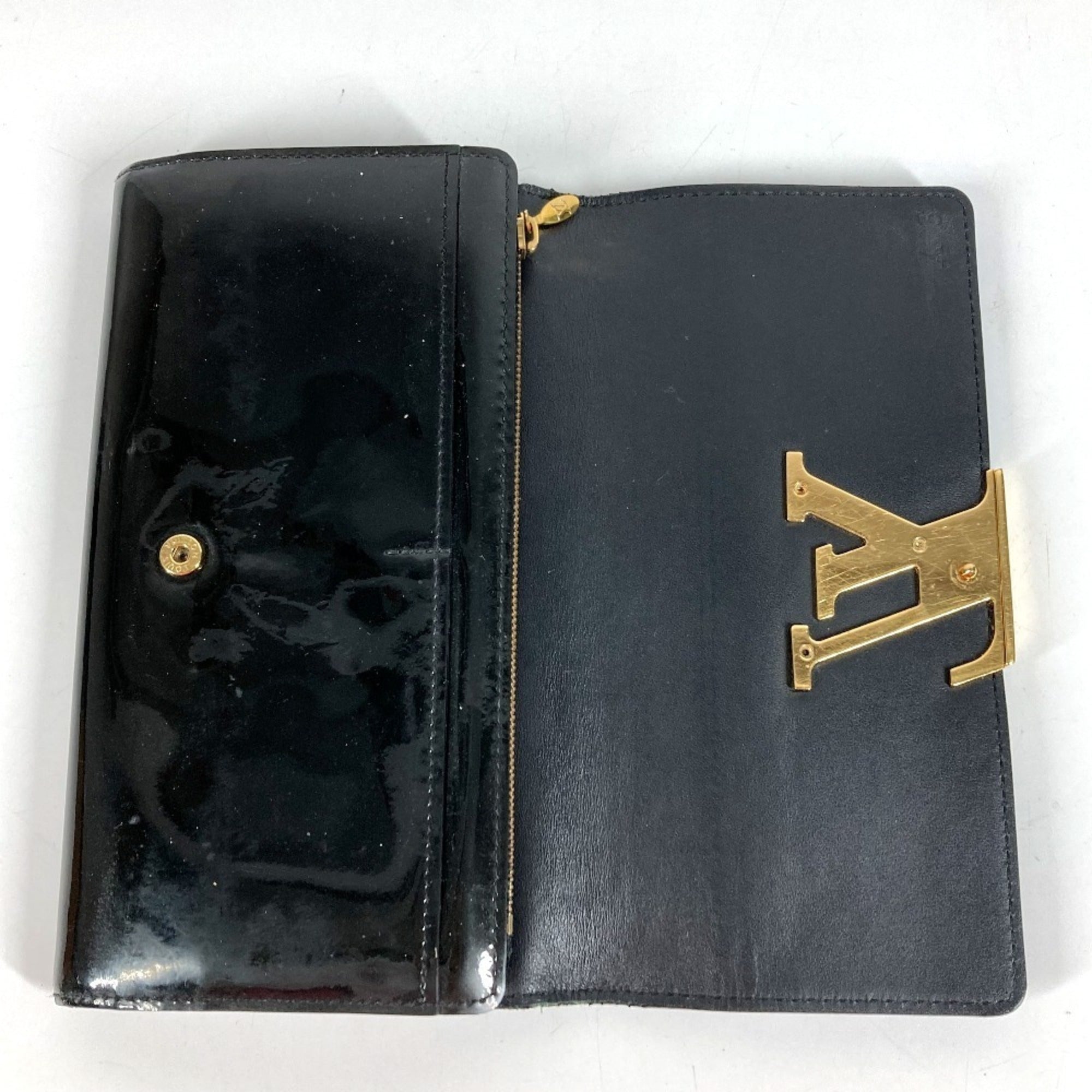 Louis Vuitton Black Patent Leather Long Wallet (Bi-Fold) (Pre-Owned)