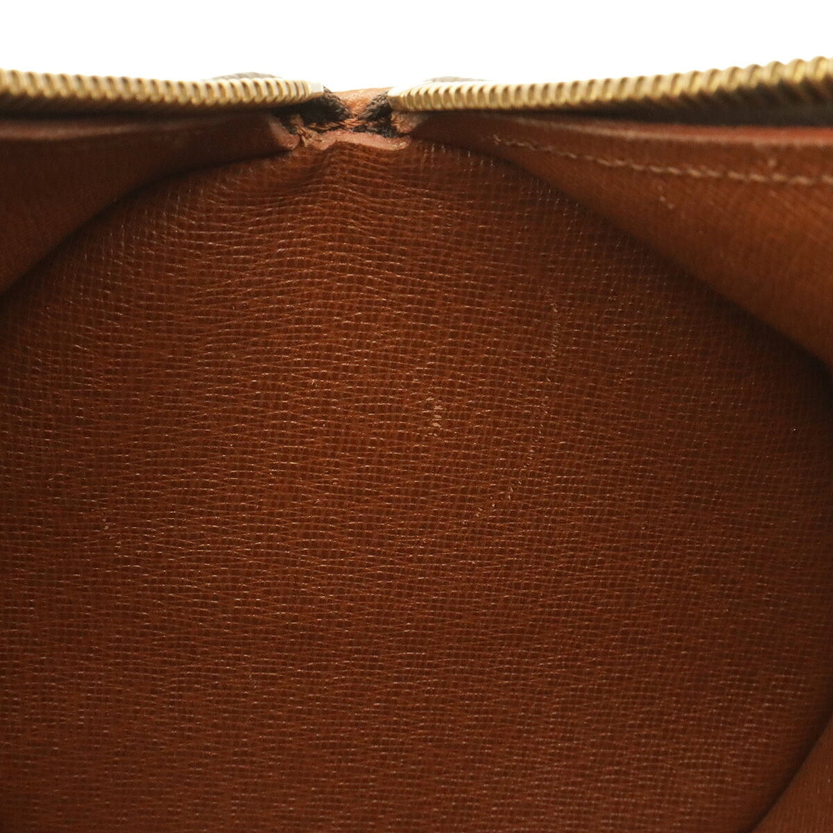 Louis Vuitton Brown Monogram Monogram Handbag (Pre-Owned)