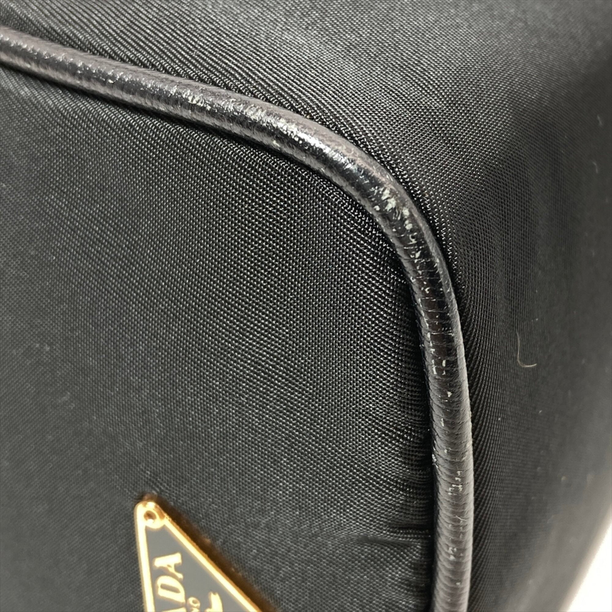 Prada Black Nylon Shoulder Bag (Pre-Owned)