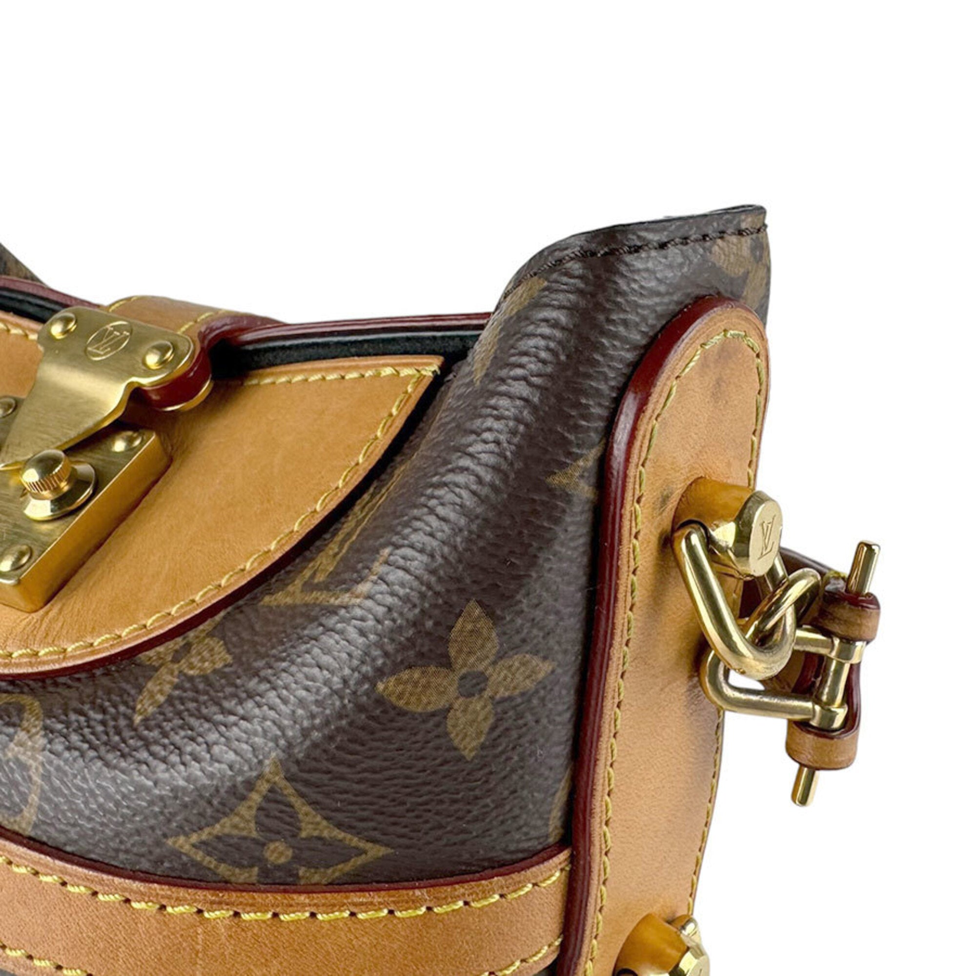 Louis Vuitton Brown Monogram Monogram Shoulder Bag (Pre-Owned)