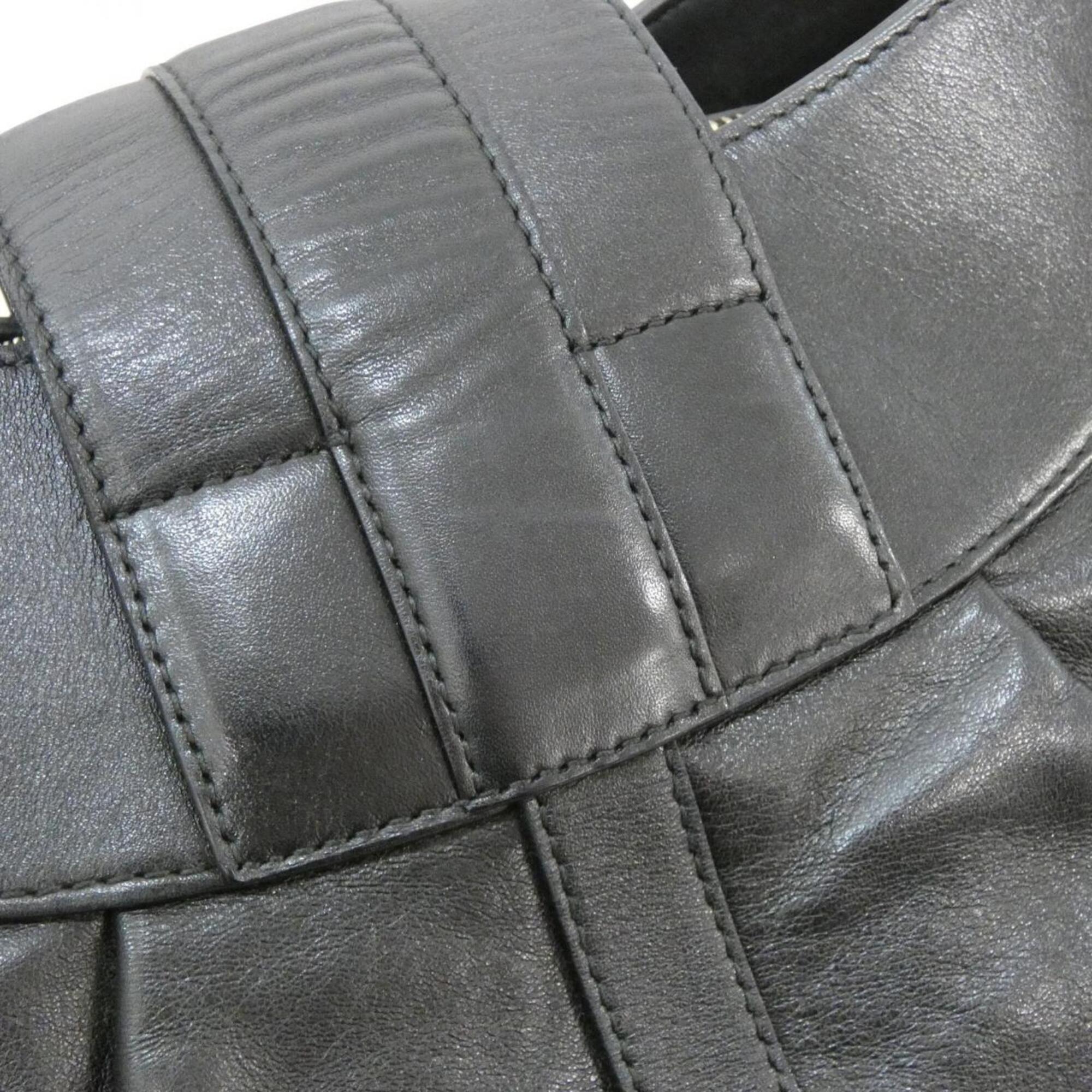Bvlgari Black Leather Shoulder Bag (Pre-Owned)