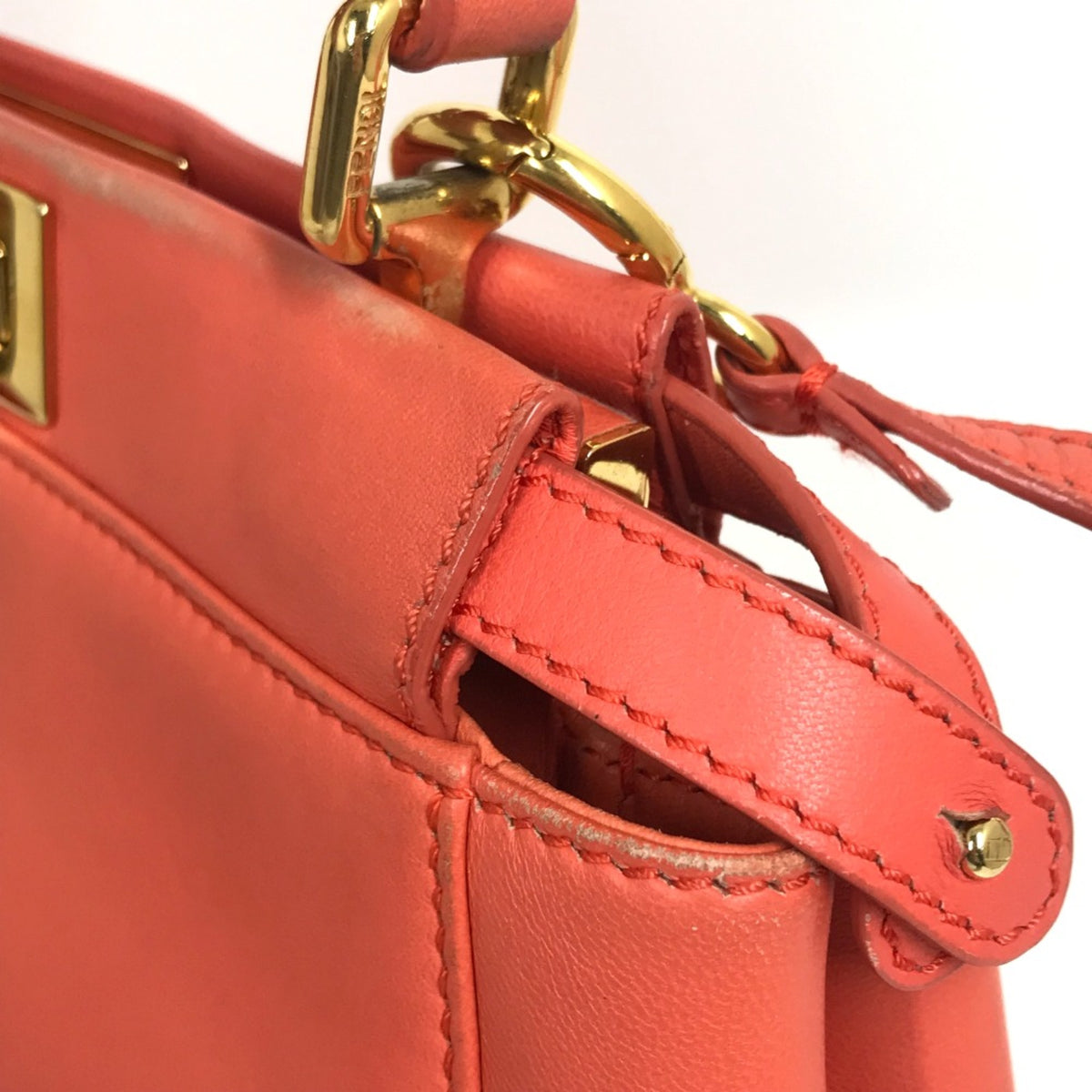 Fendi Pink Leather Handbag (Pre-Owned)