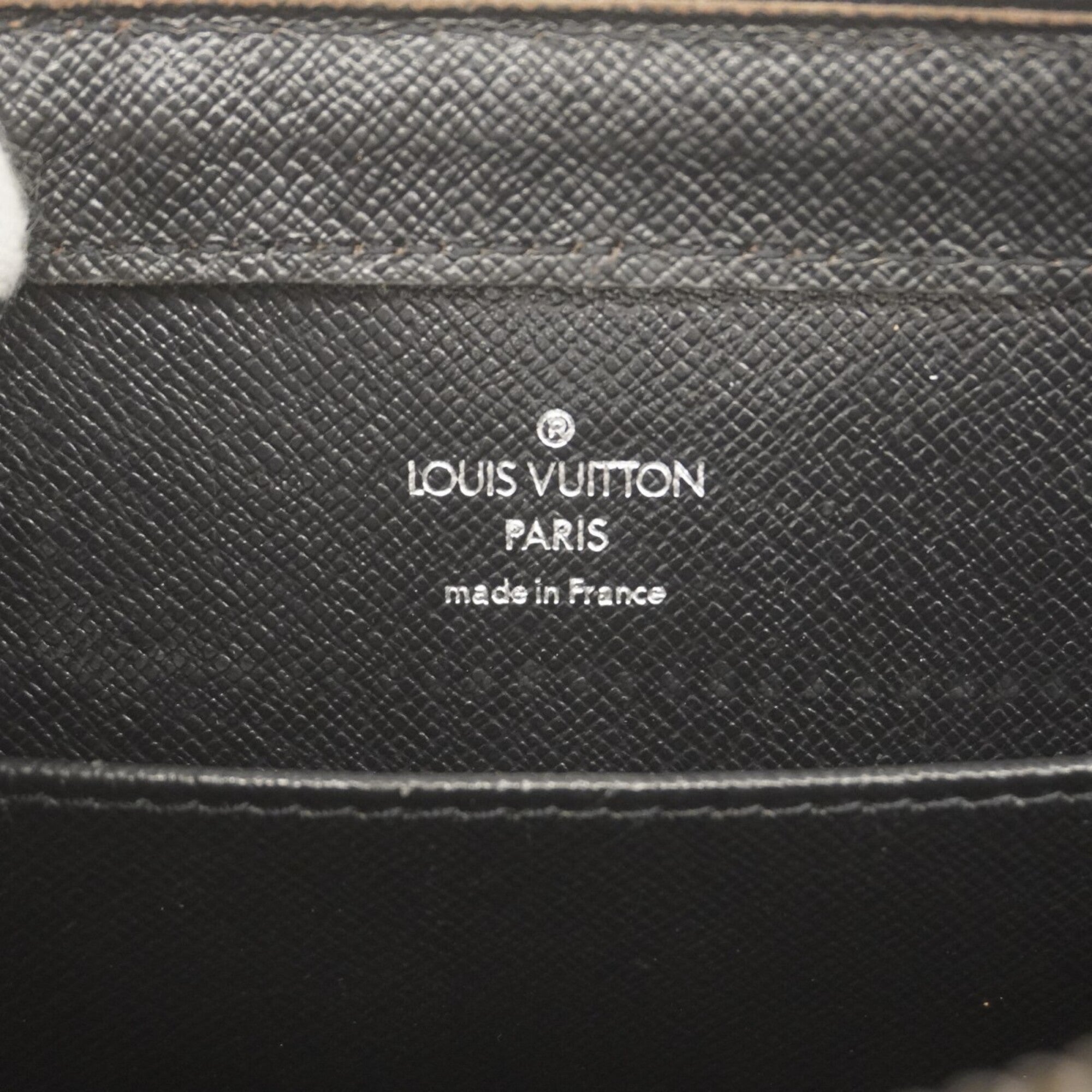 Louis Vuitton Ardoise Clutch Bag (Pre-Owned)