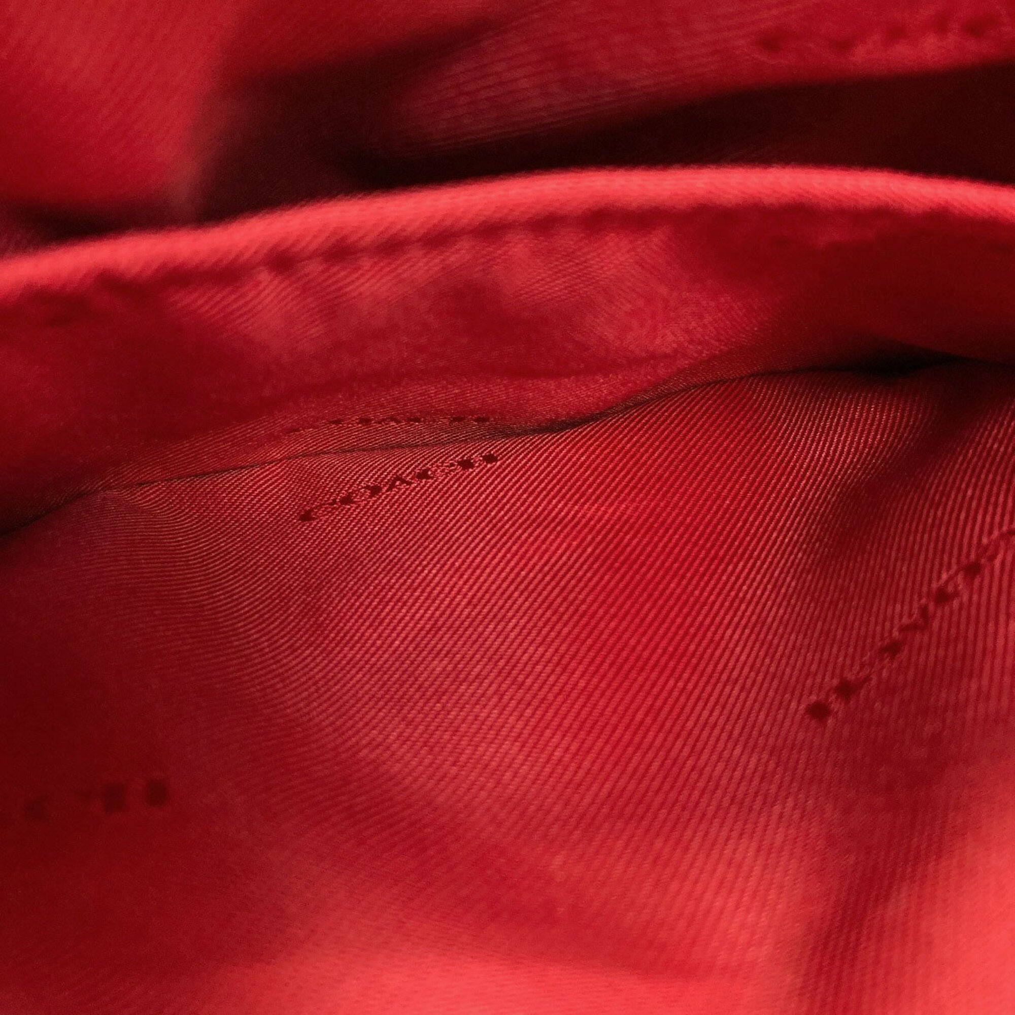 Coach Red Color Leather Shoulder Bag (Pre-Owned)