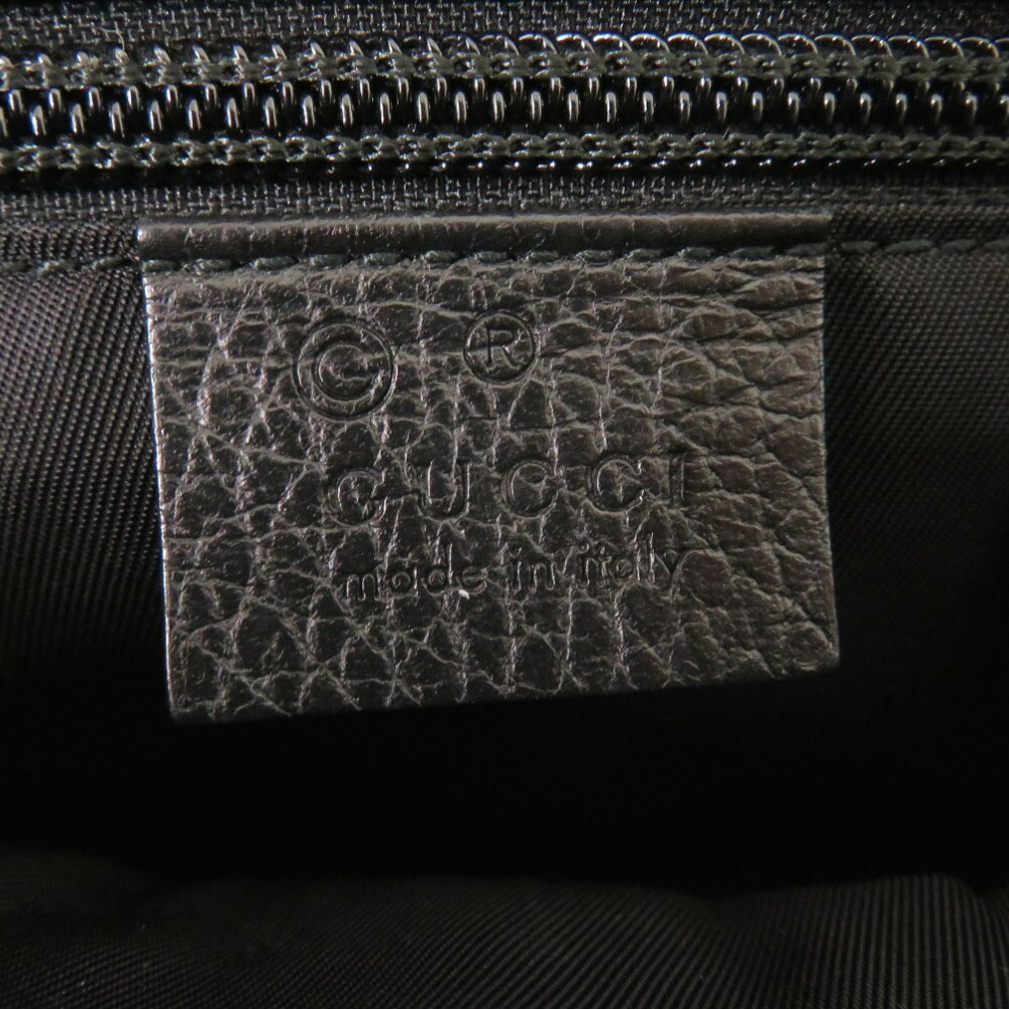 Gucci Black Nylon Shoulder Bag (Pre-Owned)