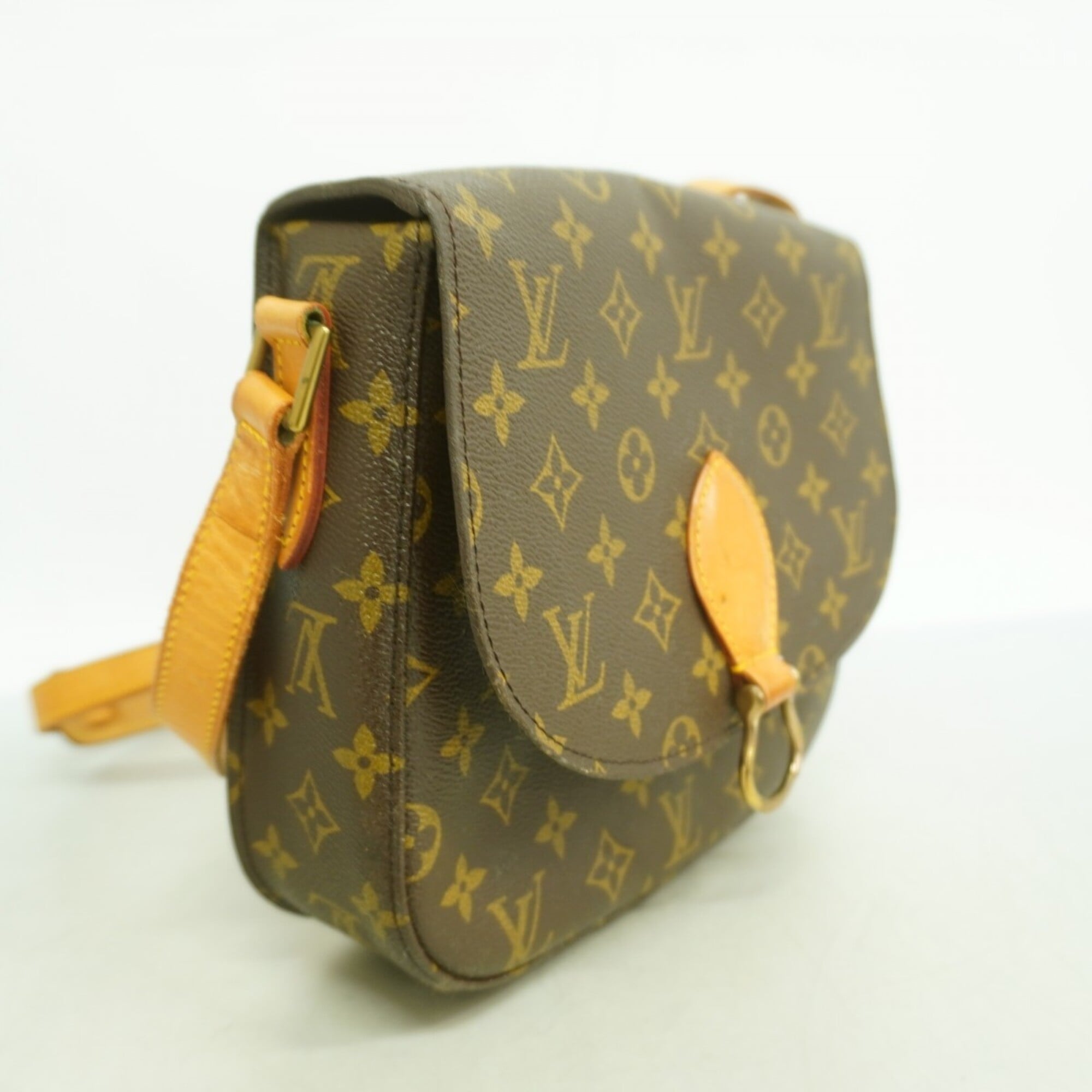 Louis Vuitton Brown Shoulder Bag (Pre-Owned)