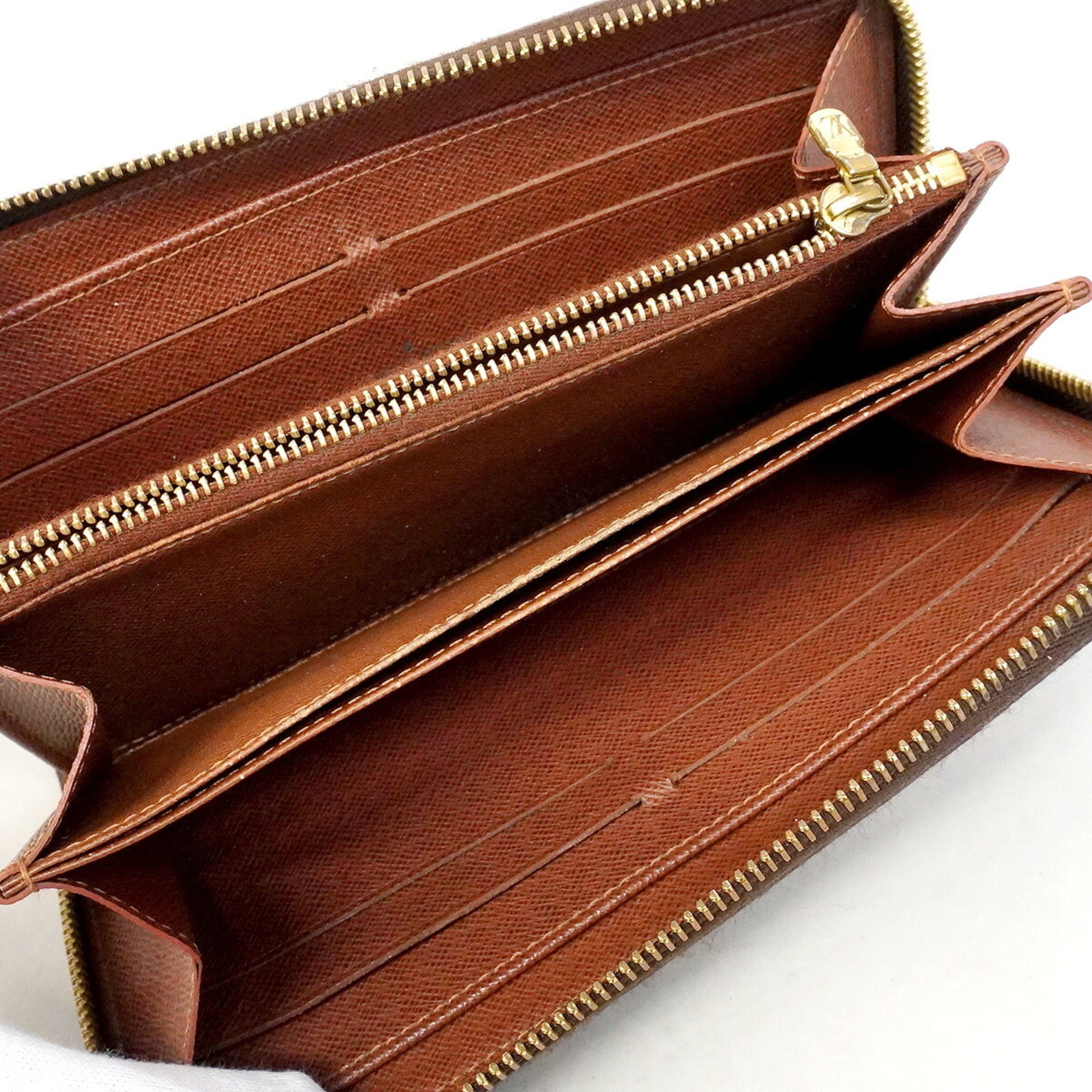 Louis Vuitton Brown Long Wallet (Bi-Fold) (Pre-Owned)