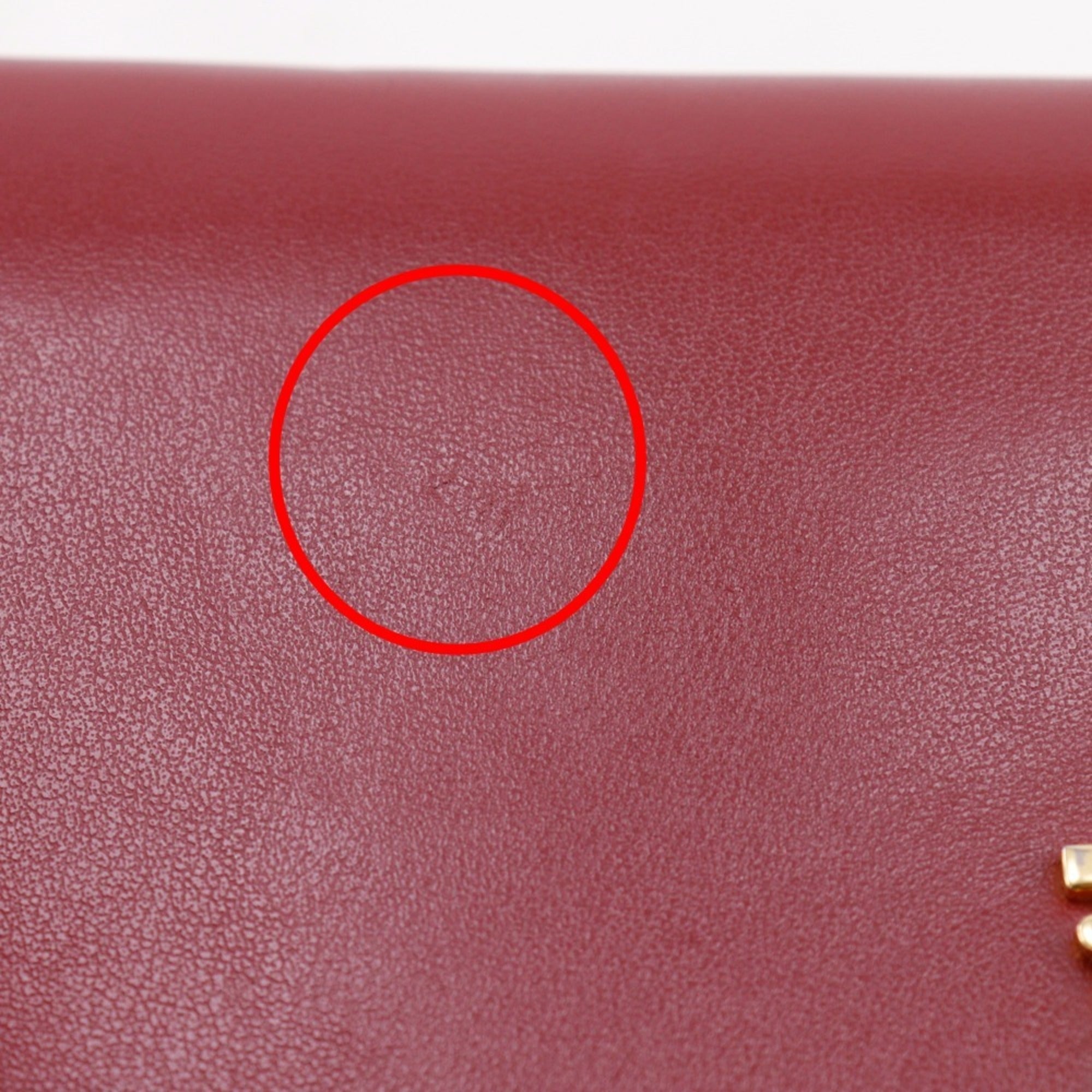 Burberry Red Color Leather Shoulder Bag (Pre-Owned)