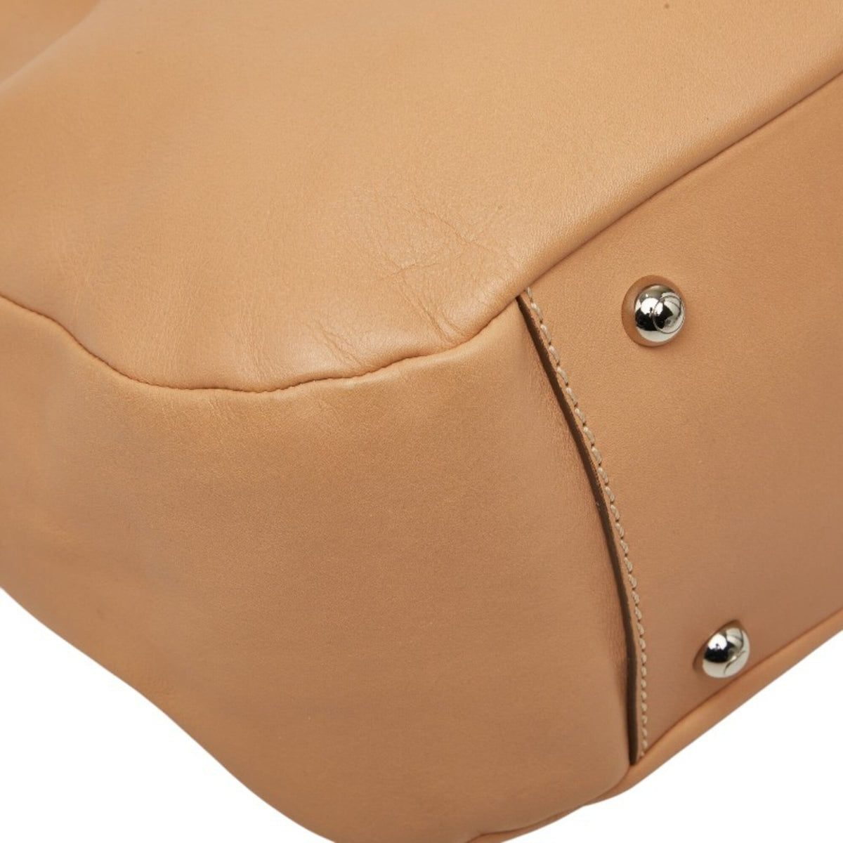 Tod's Beige Leather Handbag Shoulder Bag (Pre-Owned)