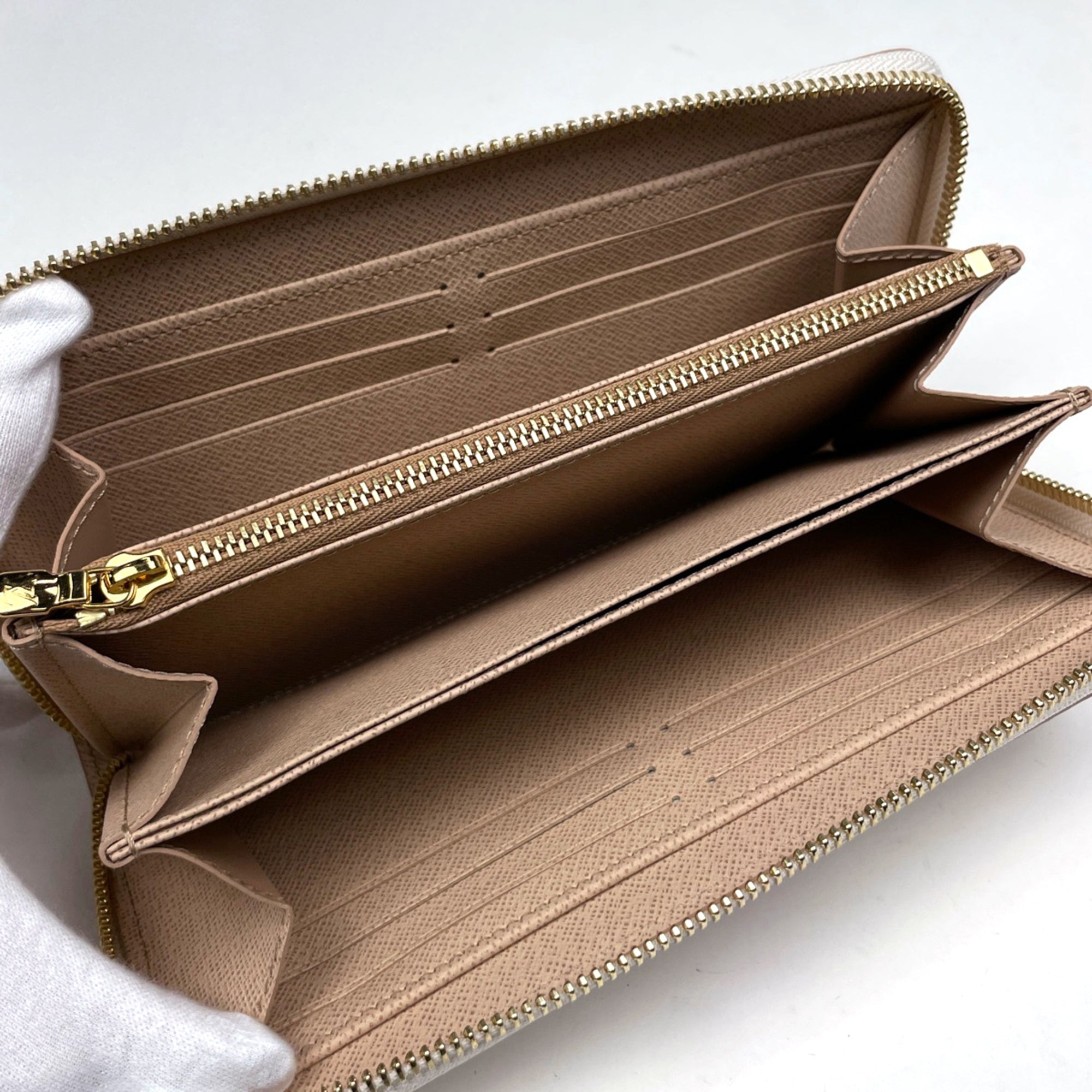 Louis Vuitton Dune Monogram Long Wallet (Bi-Fold) (Pre-Owned)