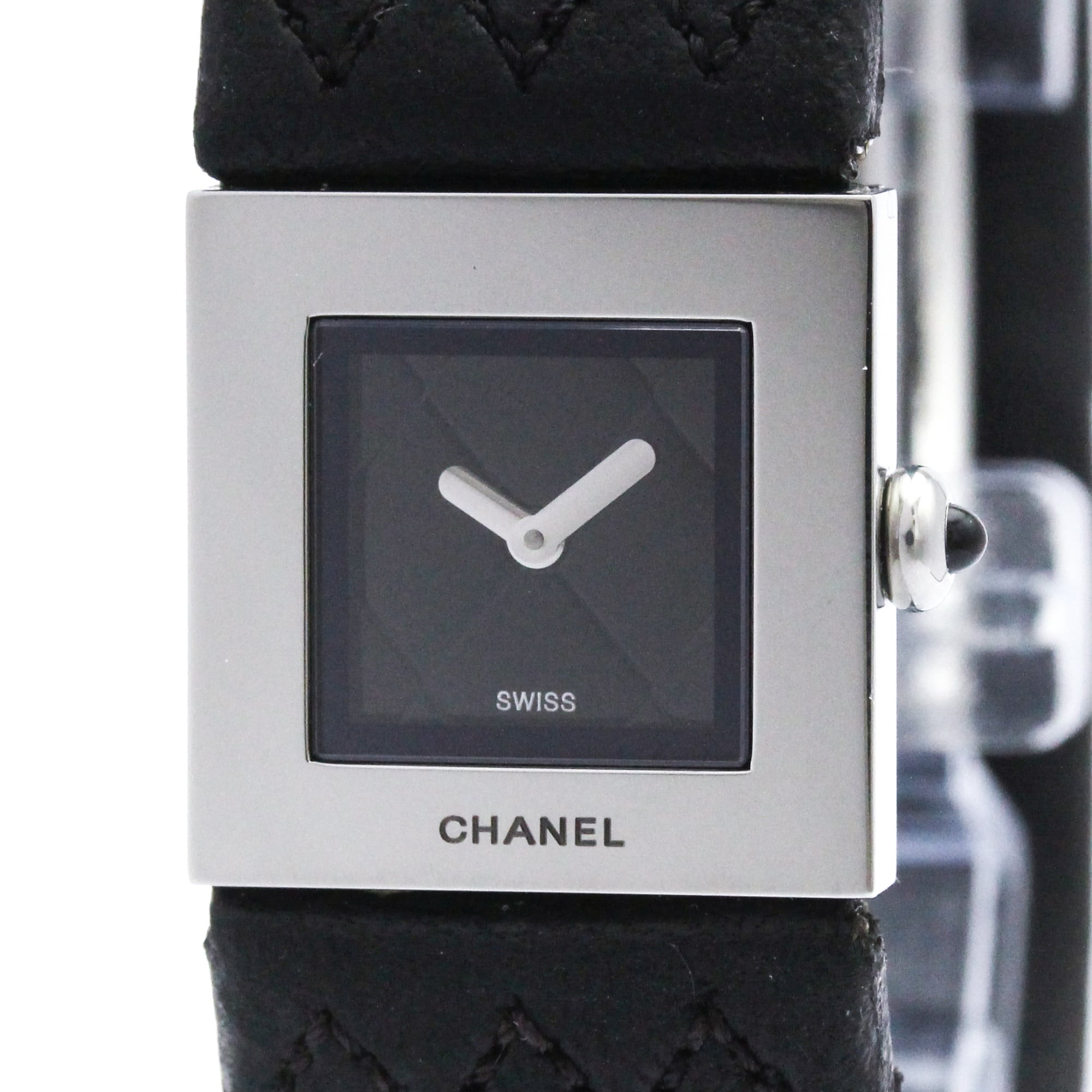 Chanel Matelasse Quartz Watch Stainless Steel And Quilted Leather Watch (Pre-Owned)
