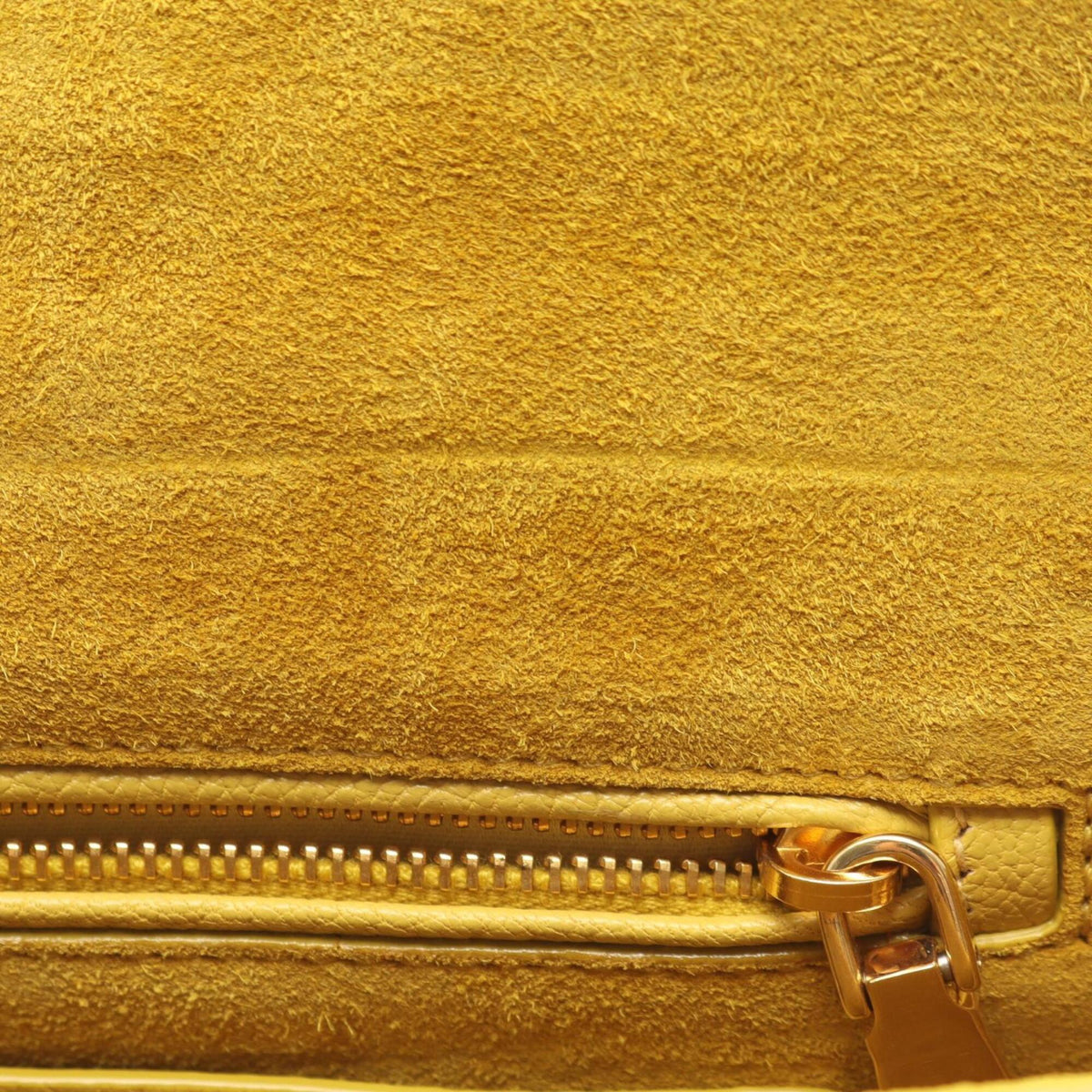 Miu Miu White Yellow Leather Handbag Shoulder Bag (Pre-Owned)