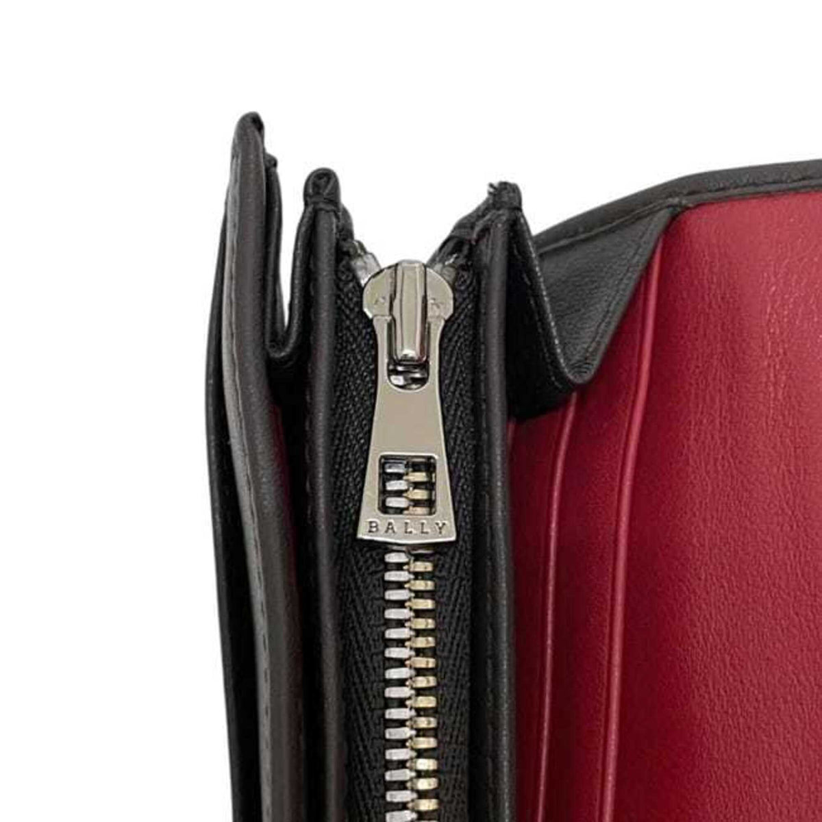 Bally Brown Leather Long Wallet (Bi-Fold) (Pre-Owned)