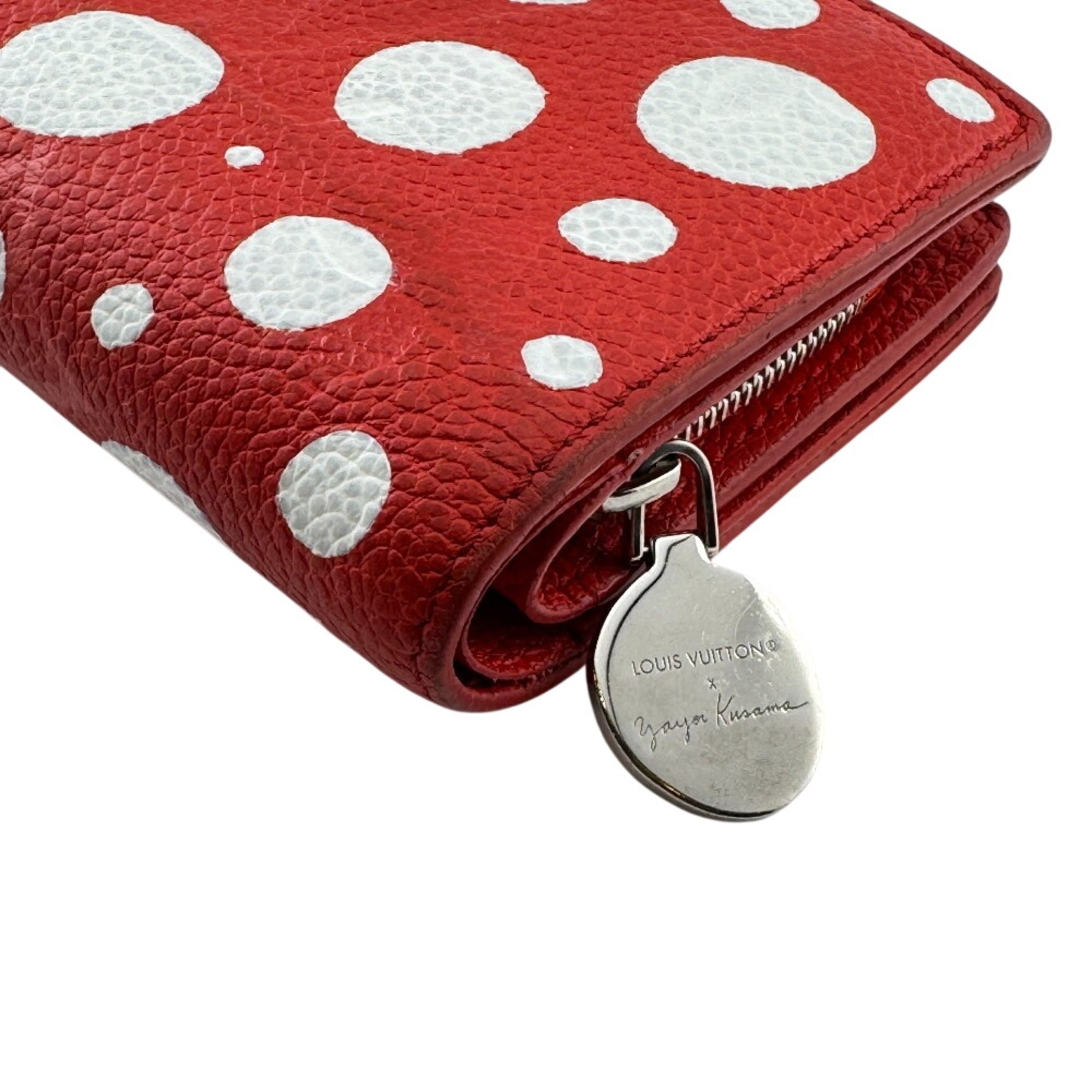 Louis Vuitton Red Color White Leather Wallet (Bi-Fold) (Pre-Owned)