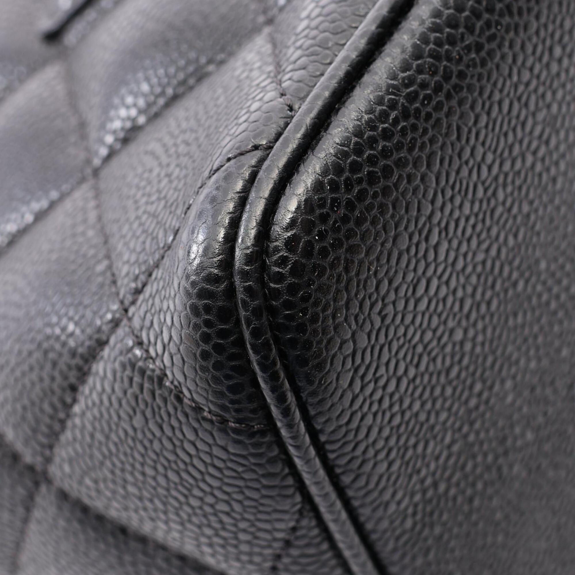 Chanel Black Grained Calfskin Handbag Tote Bag (Pre-Owned)