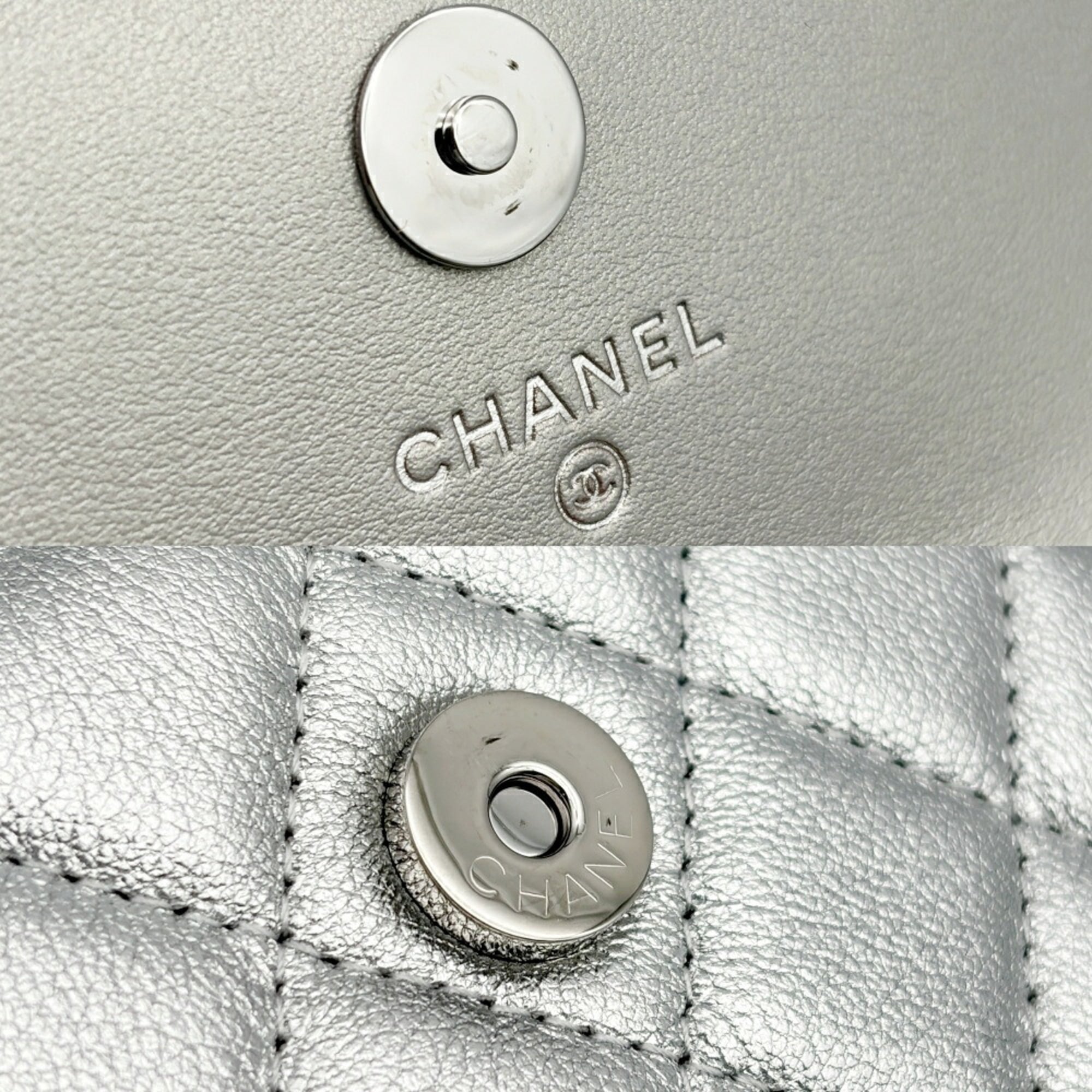 Chanel Matelasse Silver Leather Shoulder Bag (Pre-Owned)