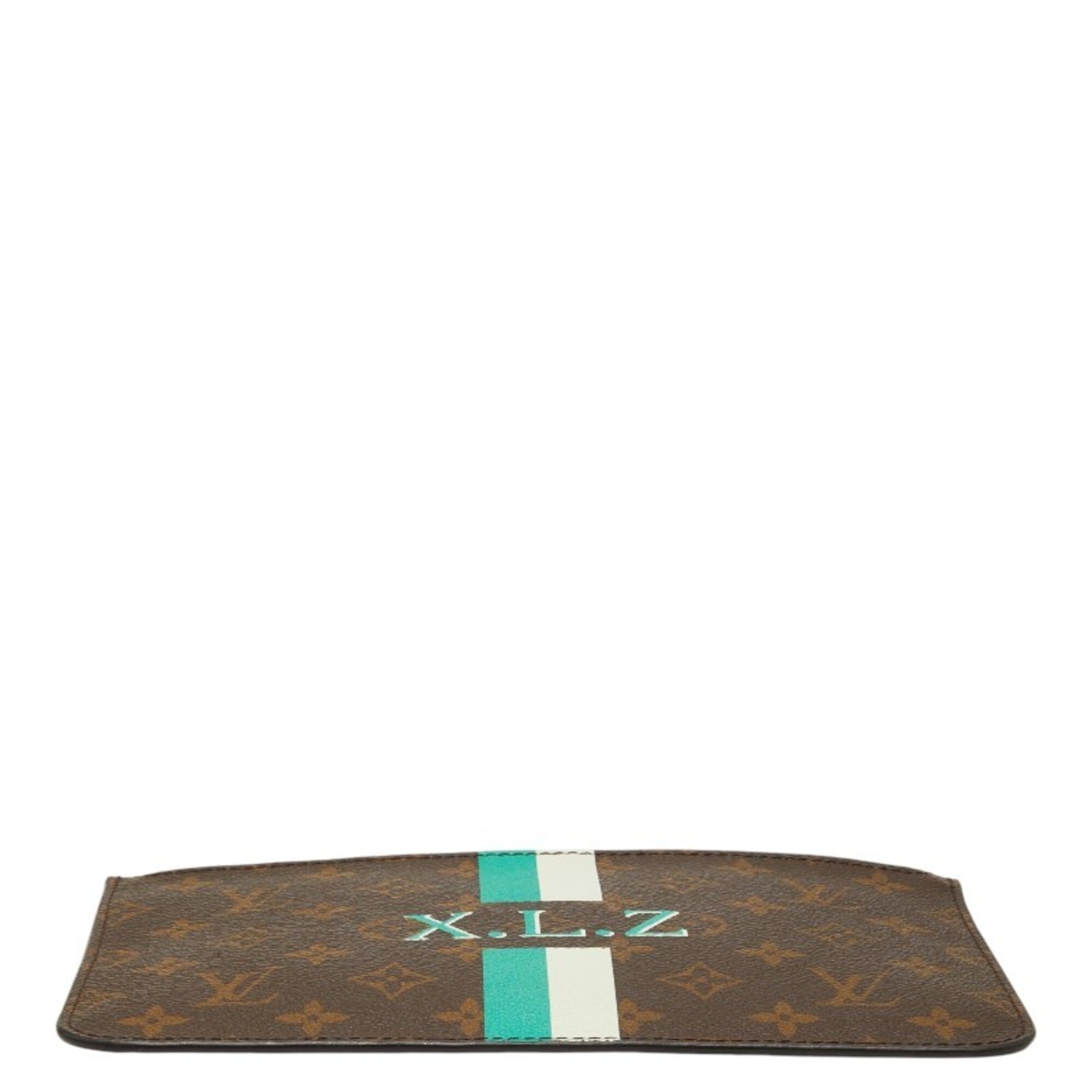 Louis Vuitton Brown Monogram Monogram Pvc Leather Handbag Pouch (Pre-Owned)