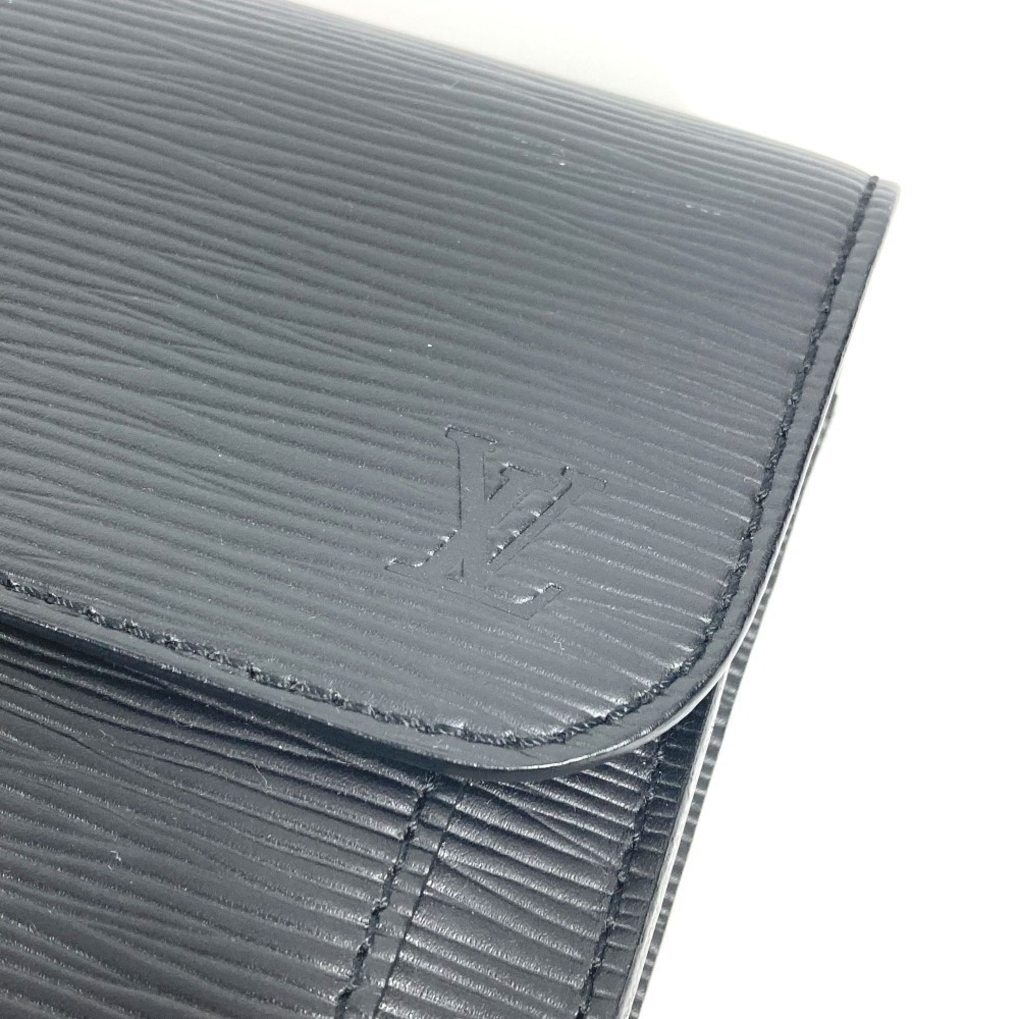Louis Vuitton Black Noir Epi Leather Clutch Bag Pouch (Pre-Owned)