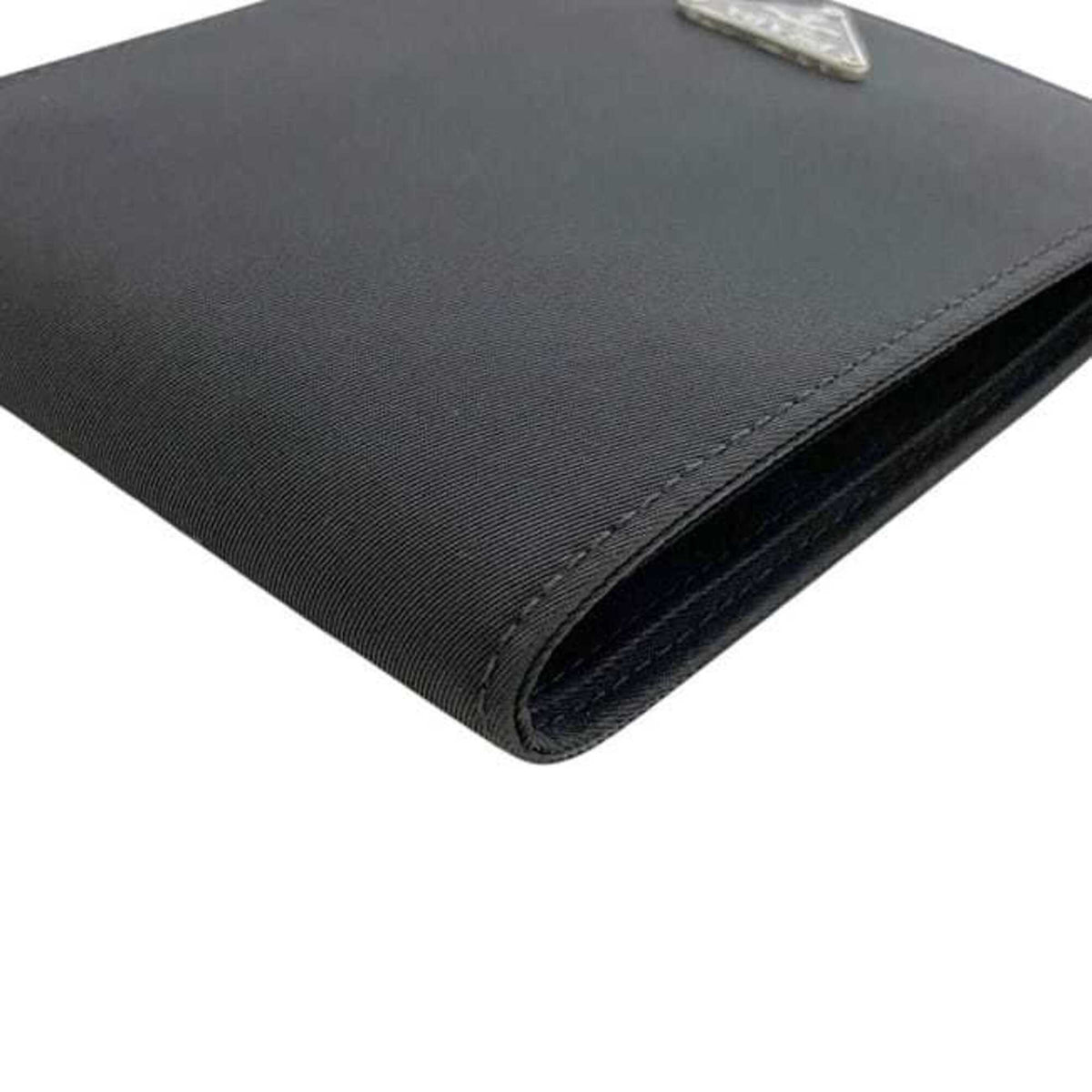 Prada Black Nero Nylon Leather Wallet (Bi-Fold) (Pre-Owned)