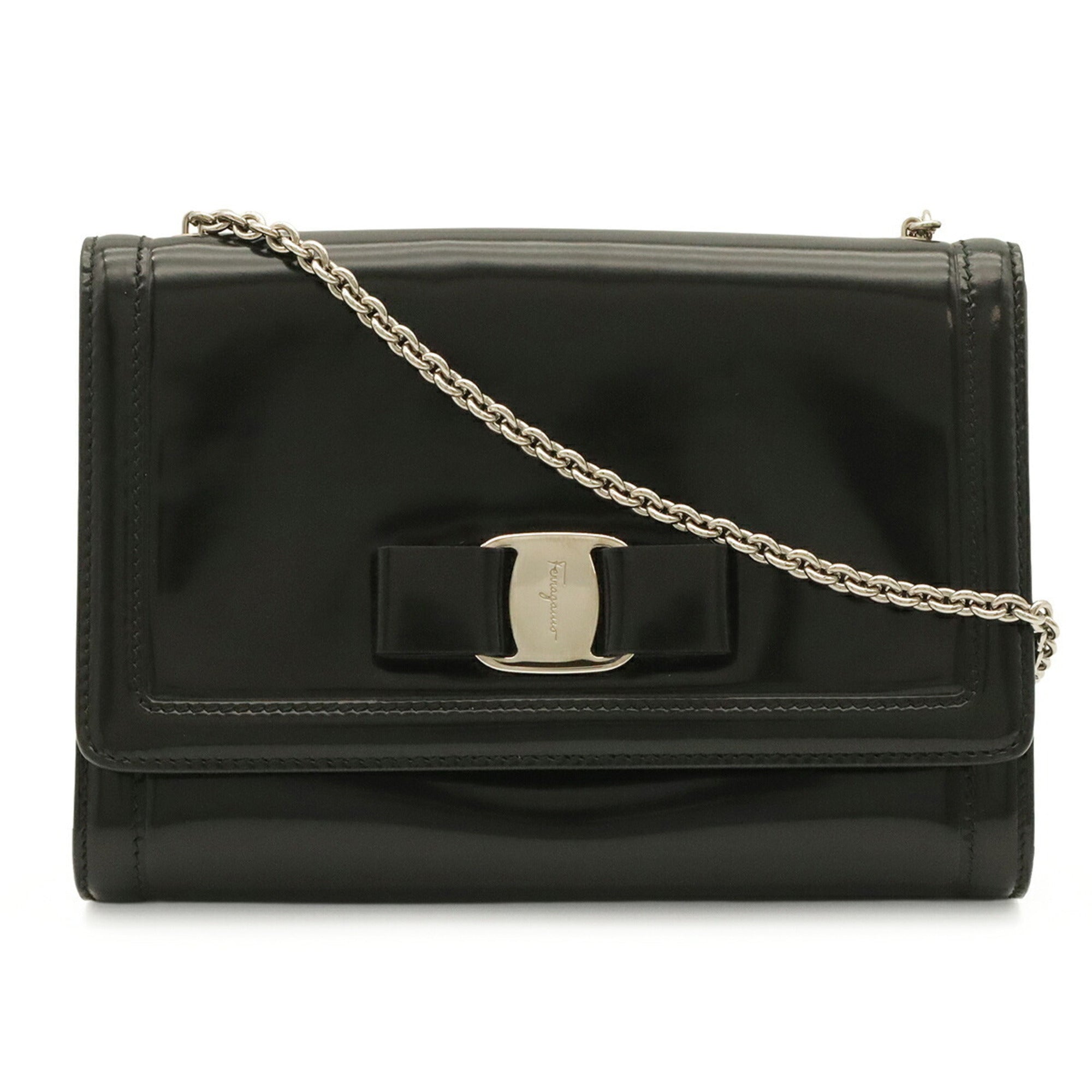 Salvatore Ferragamo Black Patent Leather Pochette Shoulder Bag (Pre-Owned)