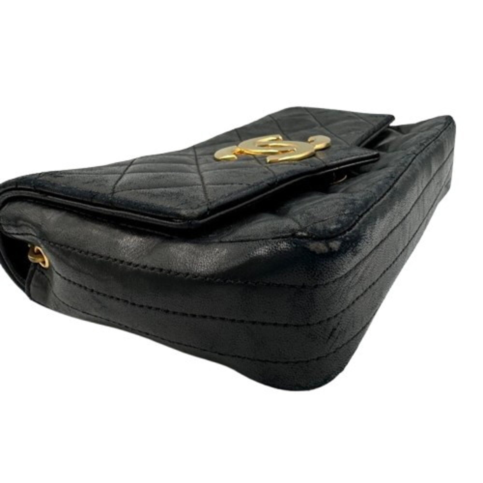 Chanel Black Leather Shoulder Bag (Pre-Owned)