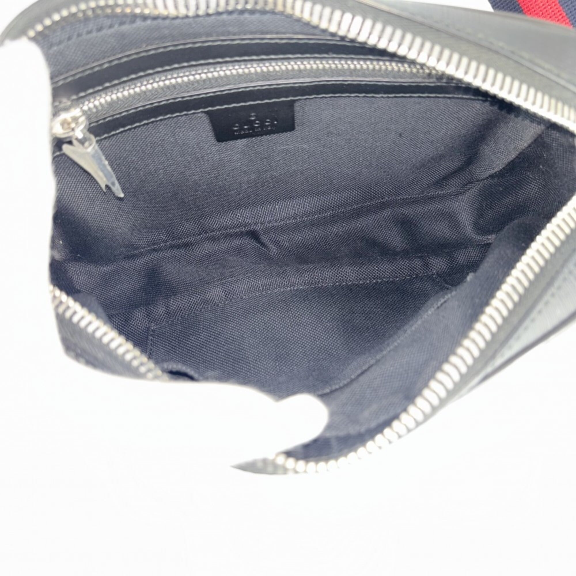 Gucci Black Gg Supreme Leather Fanny Pack (Pre-Owned)