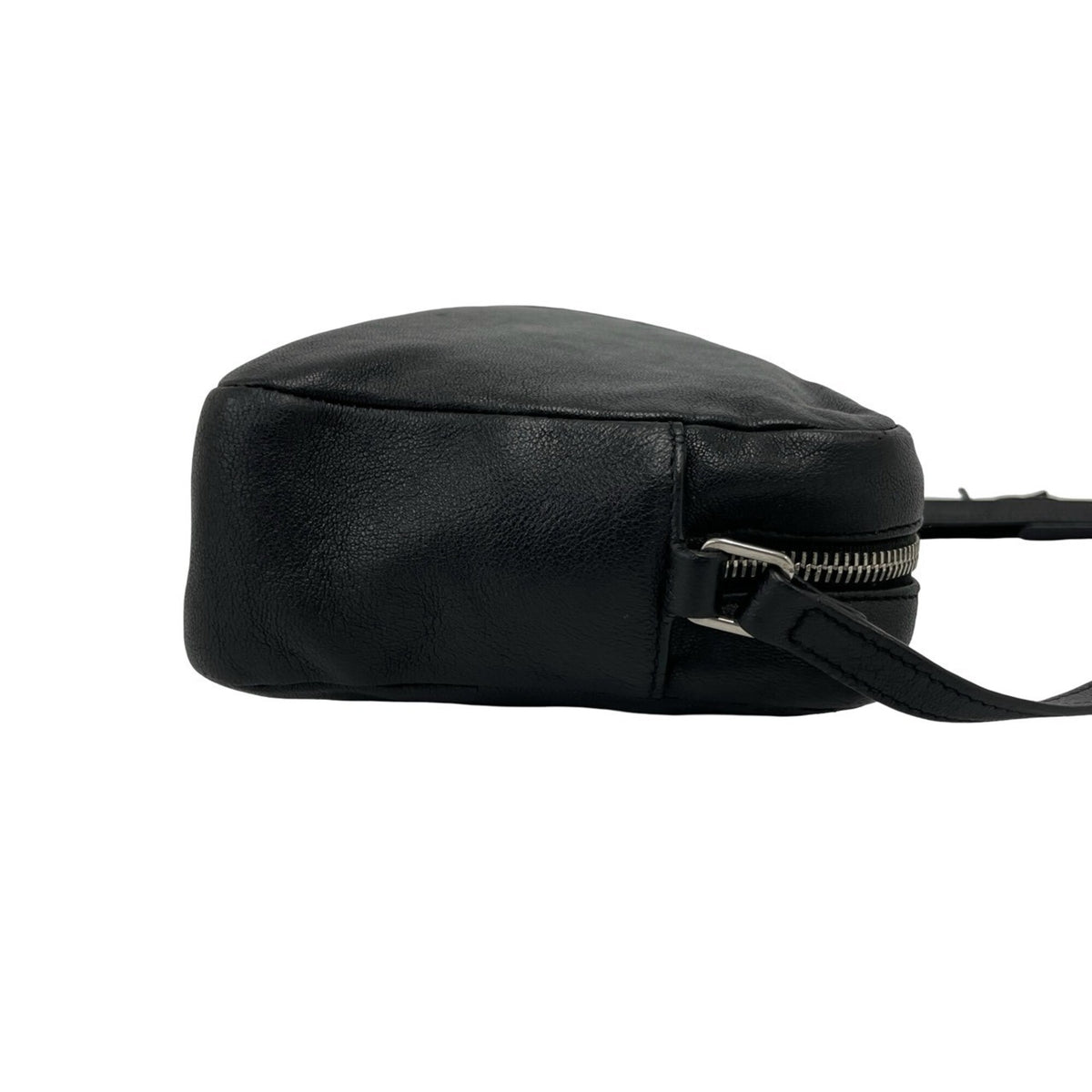 Saint Laurent Black Leather Pochette Shoulder Bag (Pre-Owned)