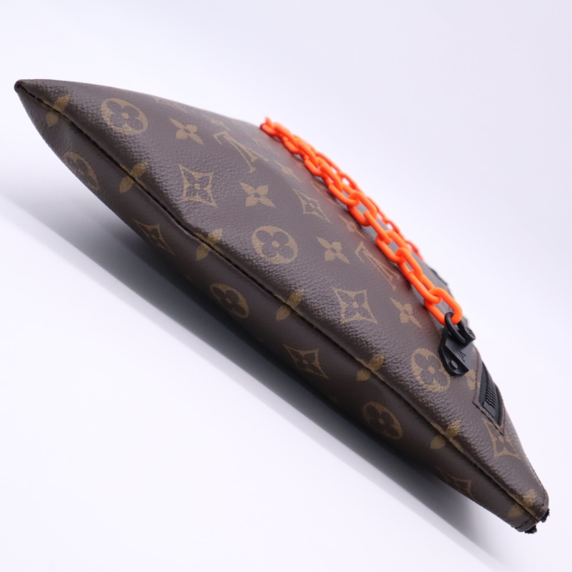 Louis Vuitton Beige Brown Coated Canvas Clutch Bag Pochette (Pre-Owned)