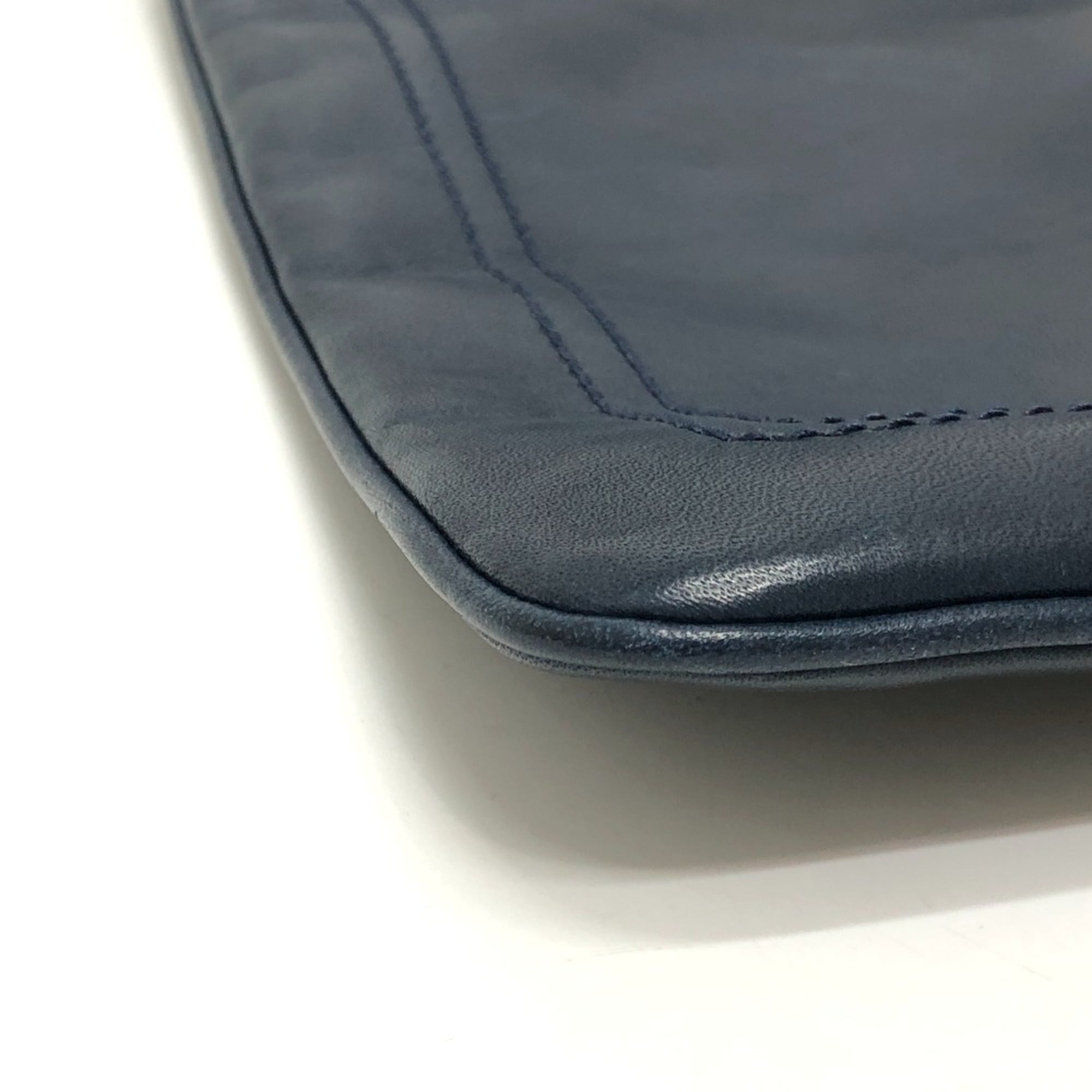 Bally Navy Leather Handbag Shoulder Bag (Pre-Owned)