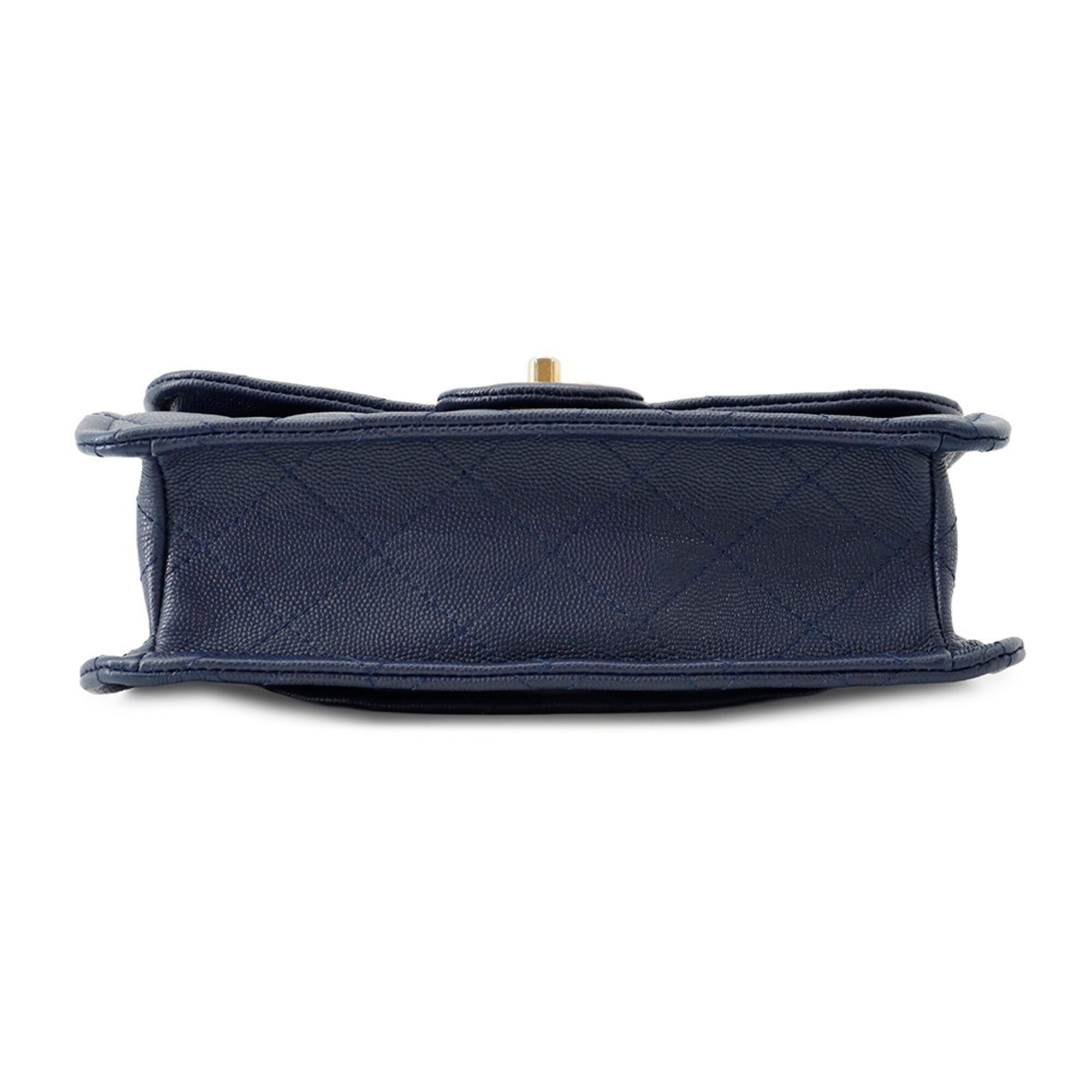 Chanel Navy Grained Calfskin Handbag Shoulder Bag (Pre-Owned)