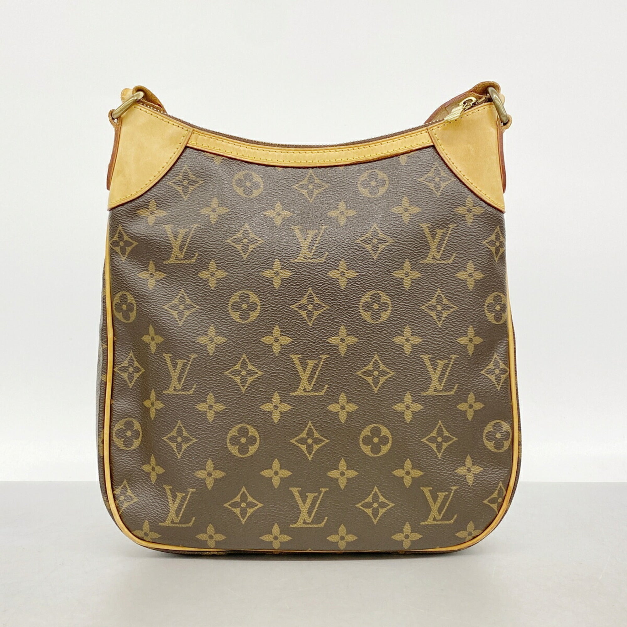 Louis Vuitton Brown Shoulder Bag (Pre-Owned)