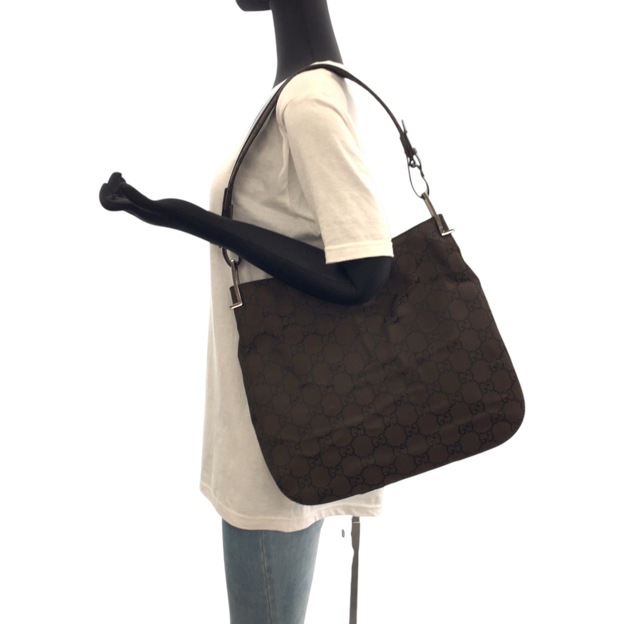 Gucci Dark Brown Nylon Shoulder Bag (Pre-Owned)
