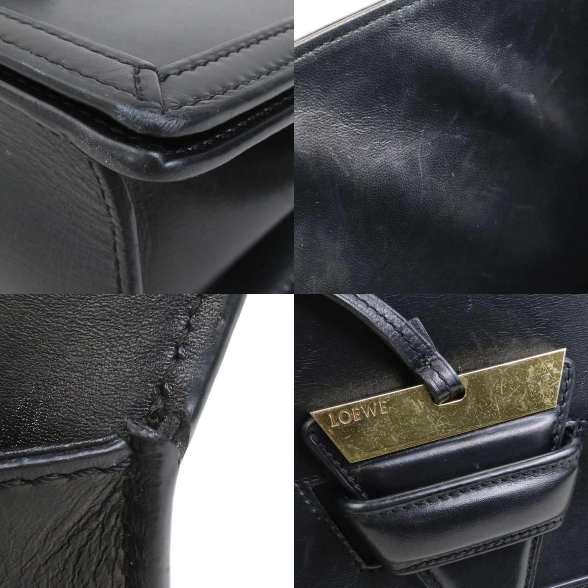 Loewe Black Leather Shoulder Bag (Pre-Owned)