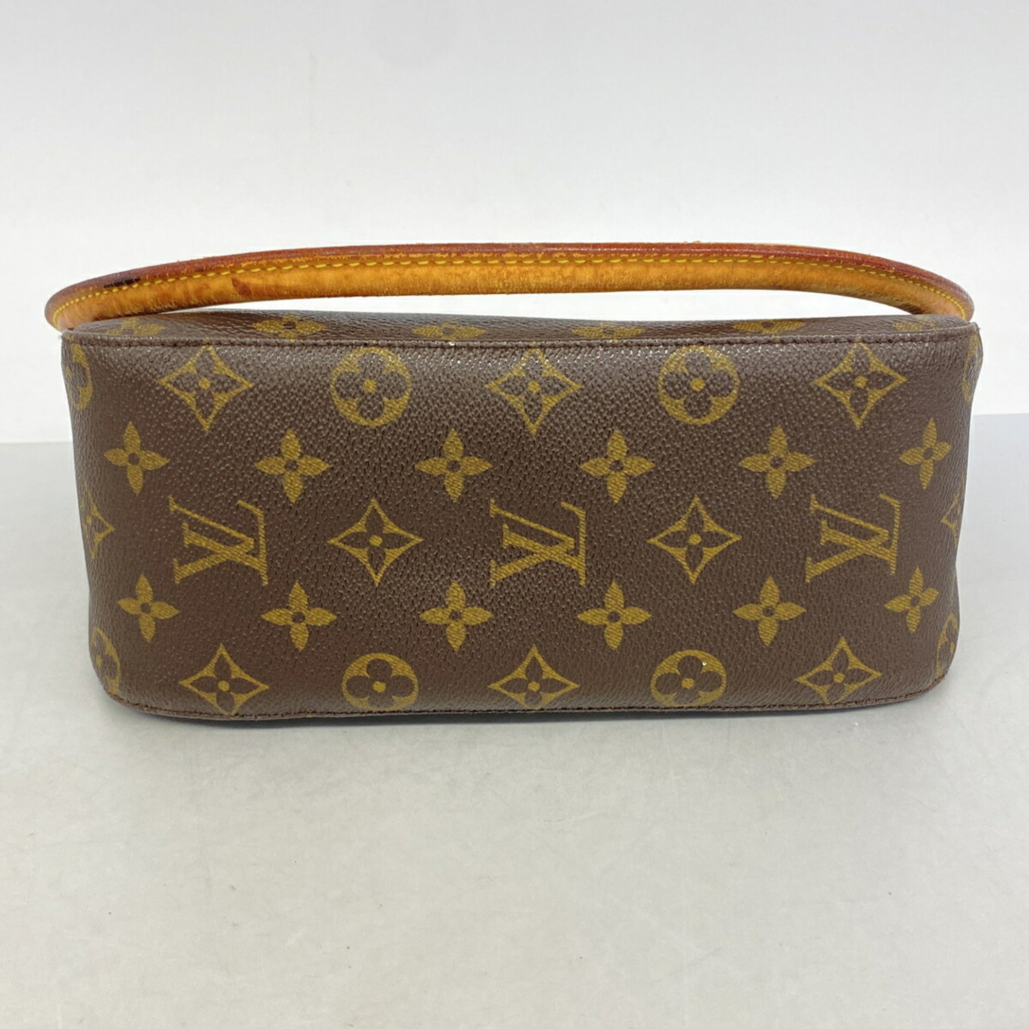 Louis Vuitton Brown Shoulder Bag (Pre-Owned)