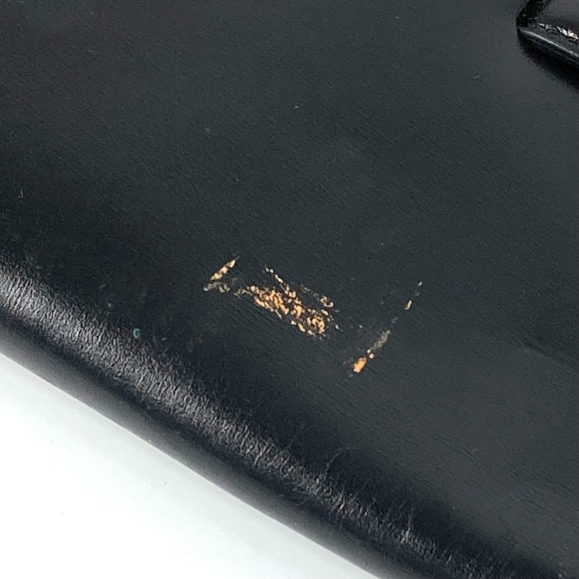 Louis Vuitton Black Leather Clutch Bag (Pre-Owned)